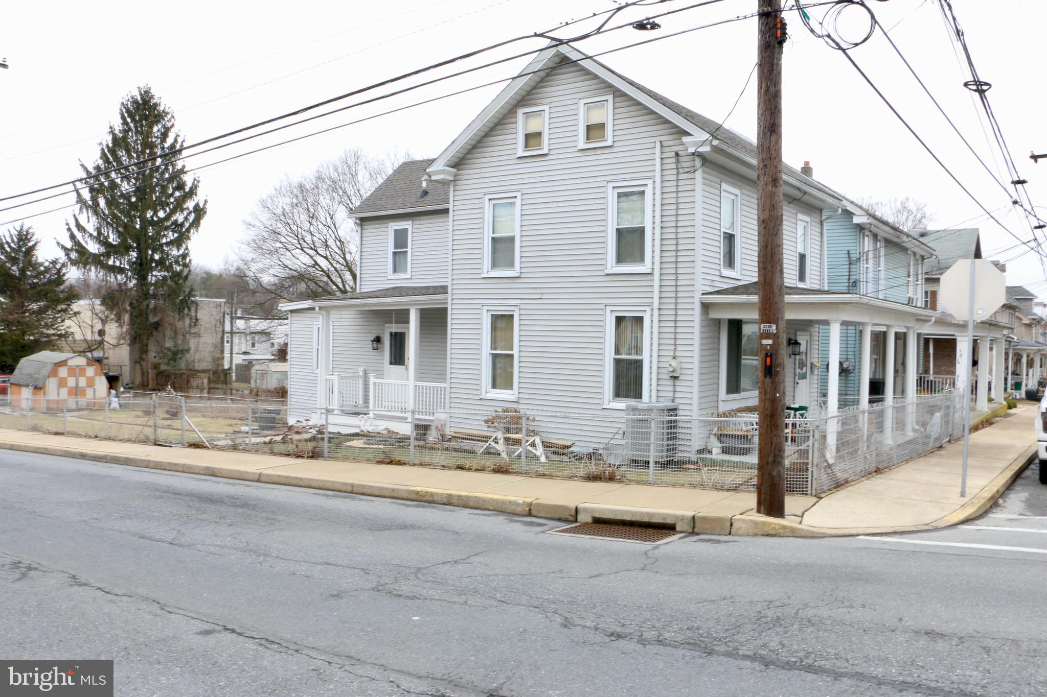 87 E FRANKLIN STREET