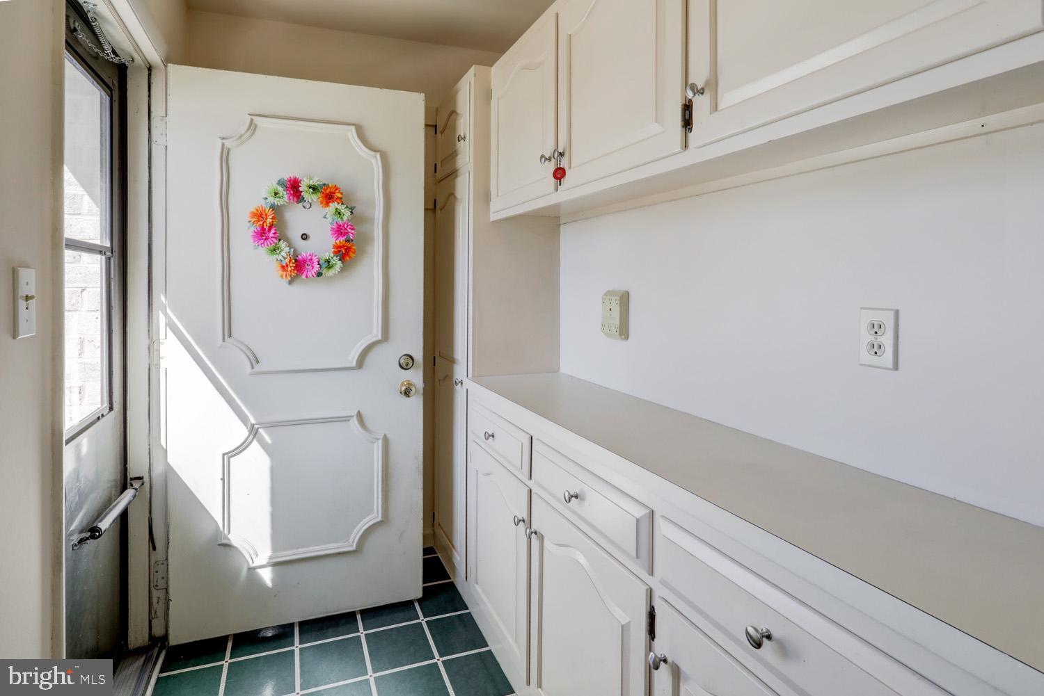 VALLEYBROOK ESTATES - Residential