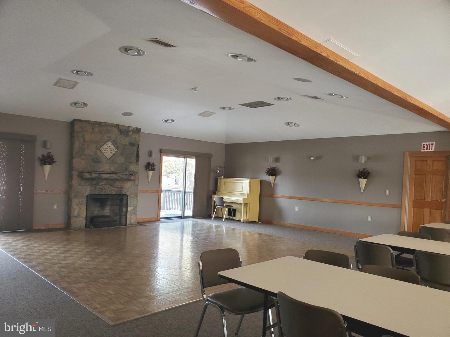 VALLEYBROOK ESTATES - Residential