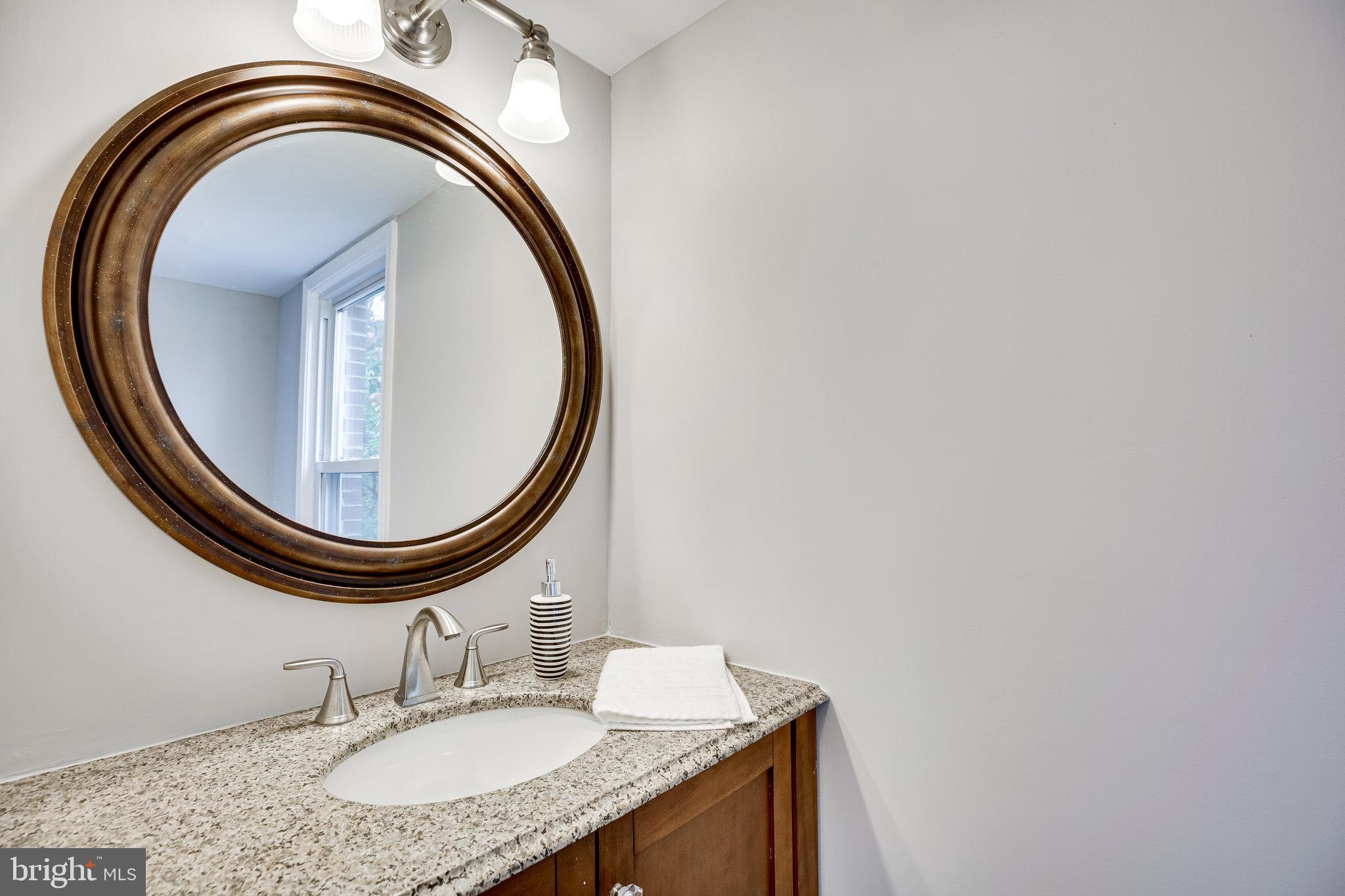 PINECREST - Residential