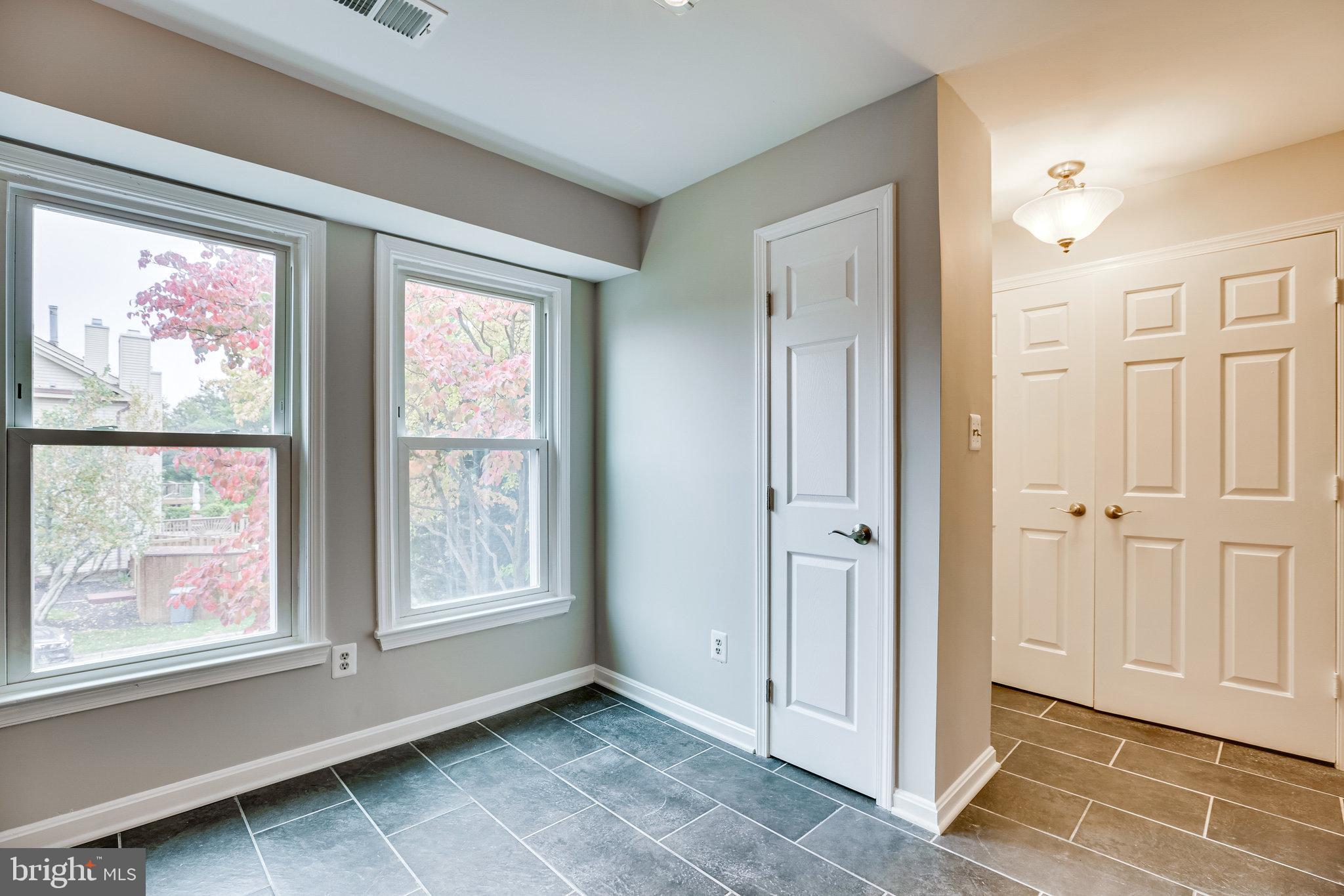 PINECREST - Residential