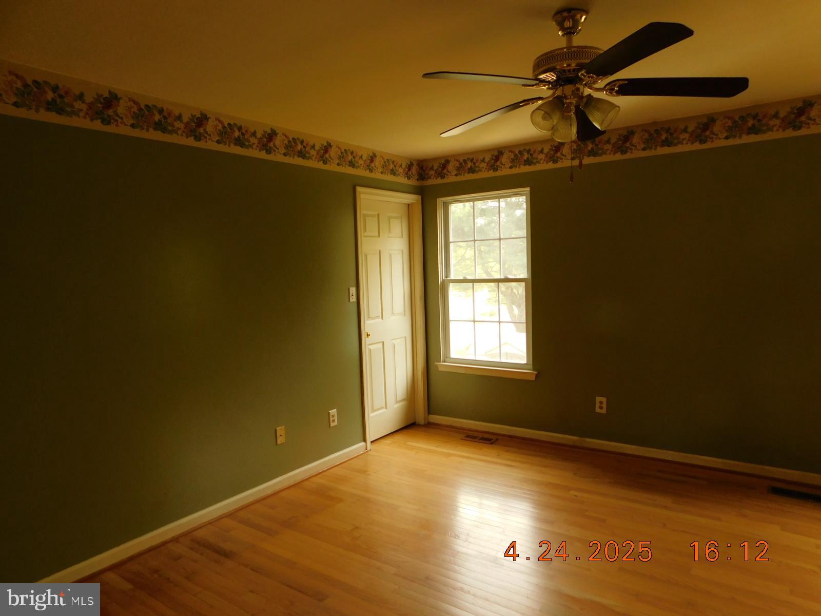 CHESAPEAKE LANDING - Residential