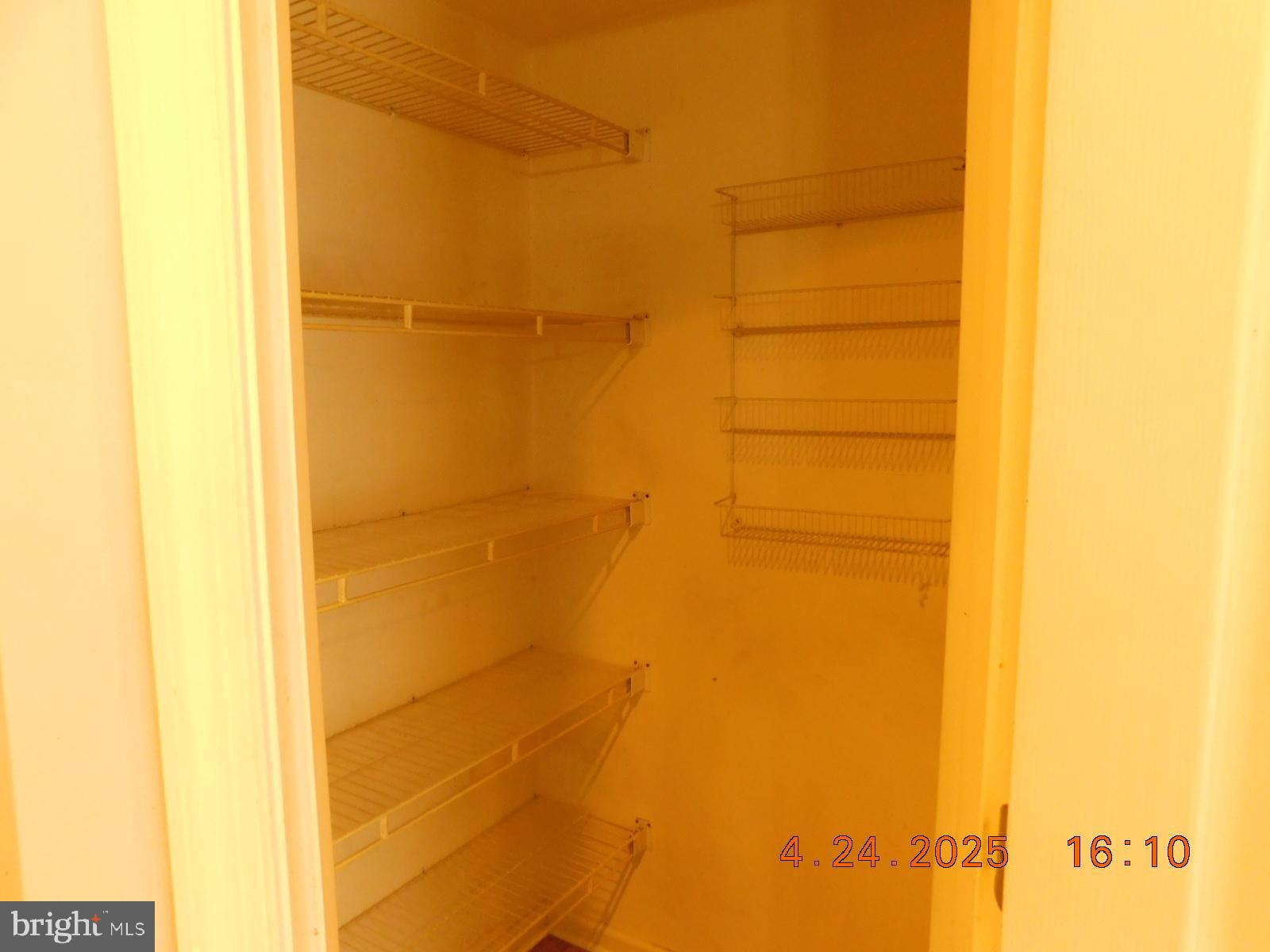 CHESAPEAKE LANDING - Residential