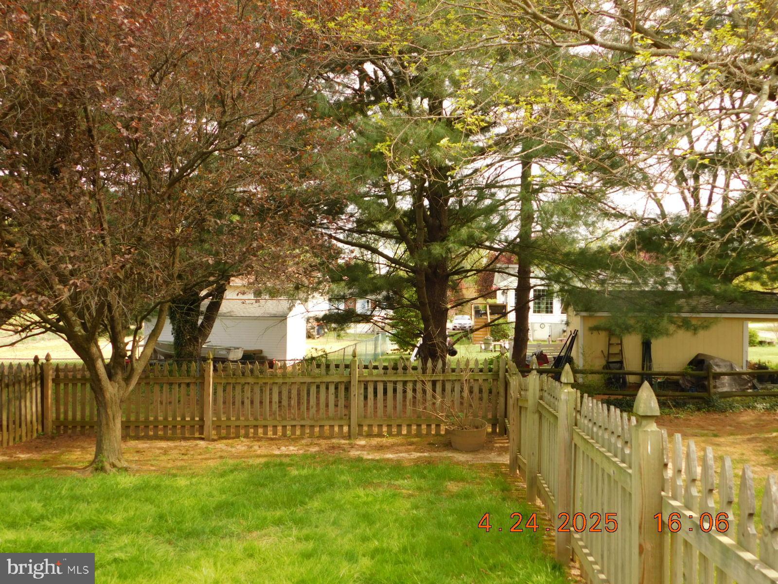 CHESAPEAKE LANDING - Residential