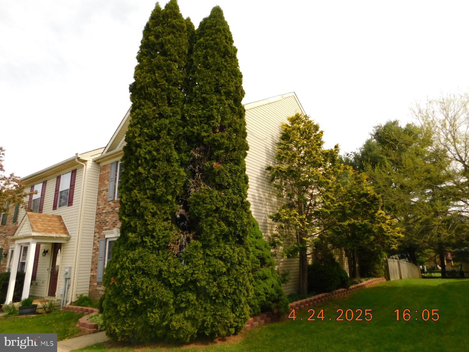 CHESAPEAKE LANDING - Residential