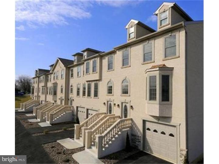 Featuring 7 luxury townhouses built in a European Contemporary Style, Greenleaf Commons is a beautiful and perfect investment property. Each townhouse features stucco exterior, window and door accents, and concrete railings. Each floor plan is made up of the following: 3 bedrooms, a living and dining room, second floor laundry, 2 full baths and 2 half baths, a one-car garage, and rear patio with deck.