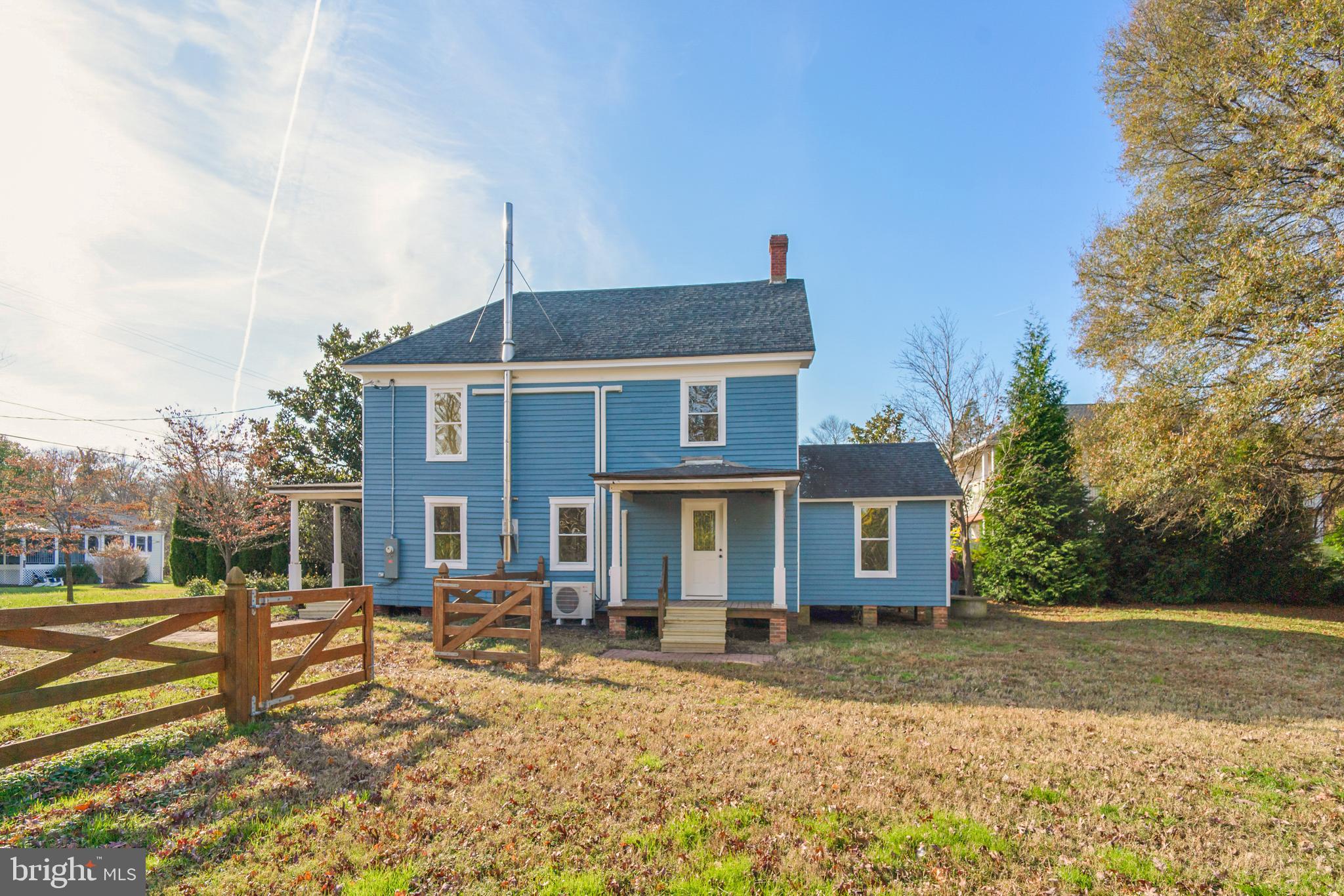 ROCK HALL - Residential