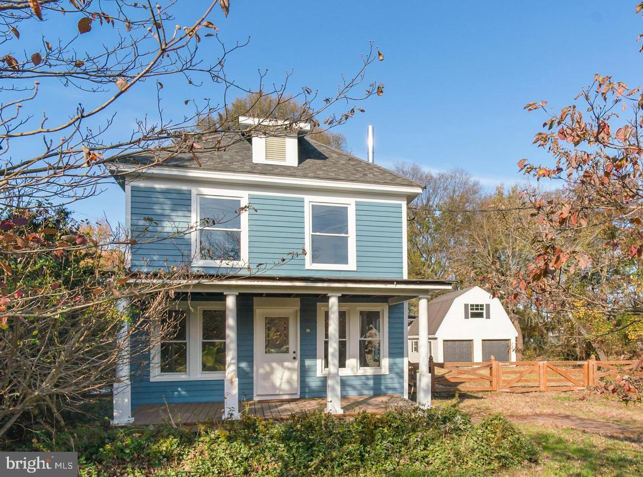 ROCK HALL - Residential