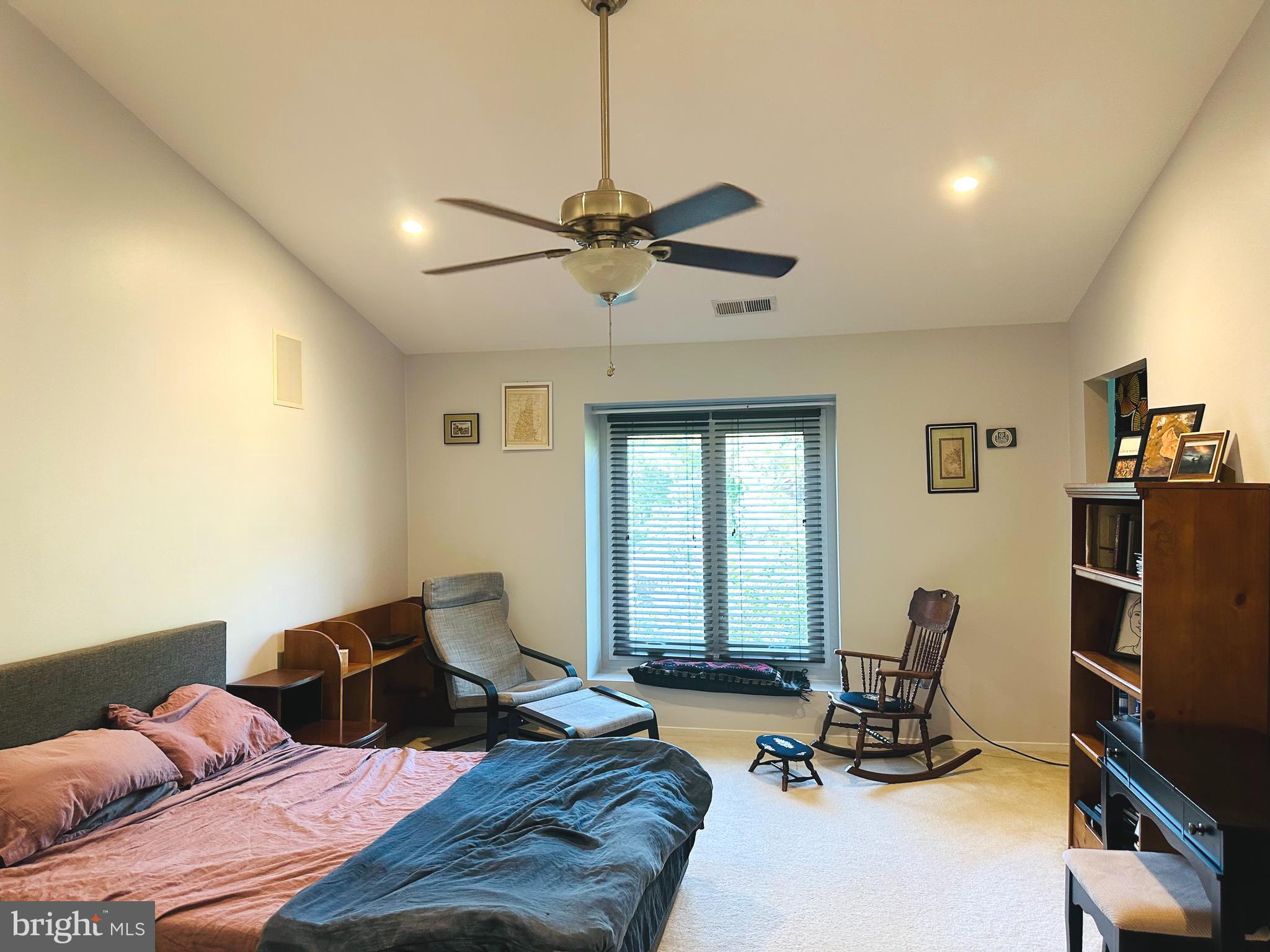 WOODROCK - Residential Lease