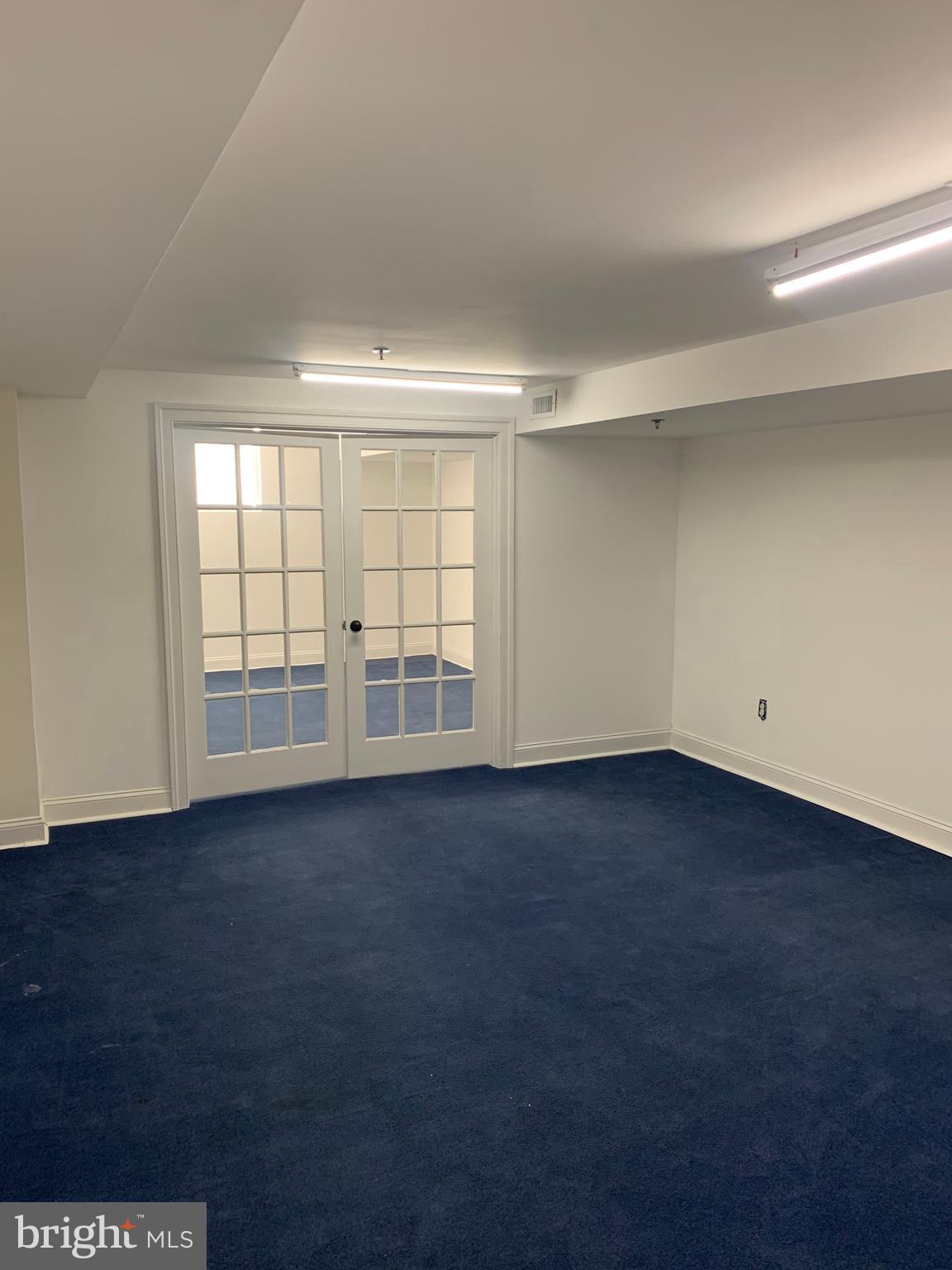 MOUNT VERNON PLACE HISTORIC DISTRICT - Commercial Lease
