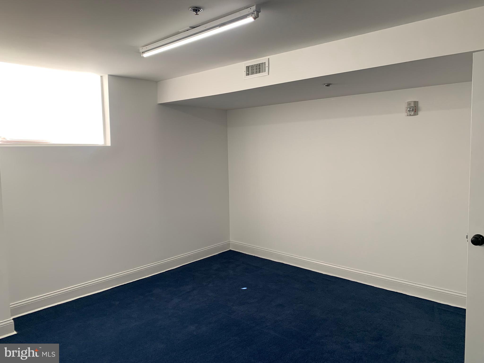 MOUNT VERNON PLACE HISTORIC DISTRICT - Commercial Lease