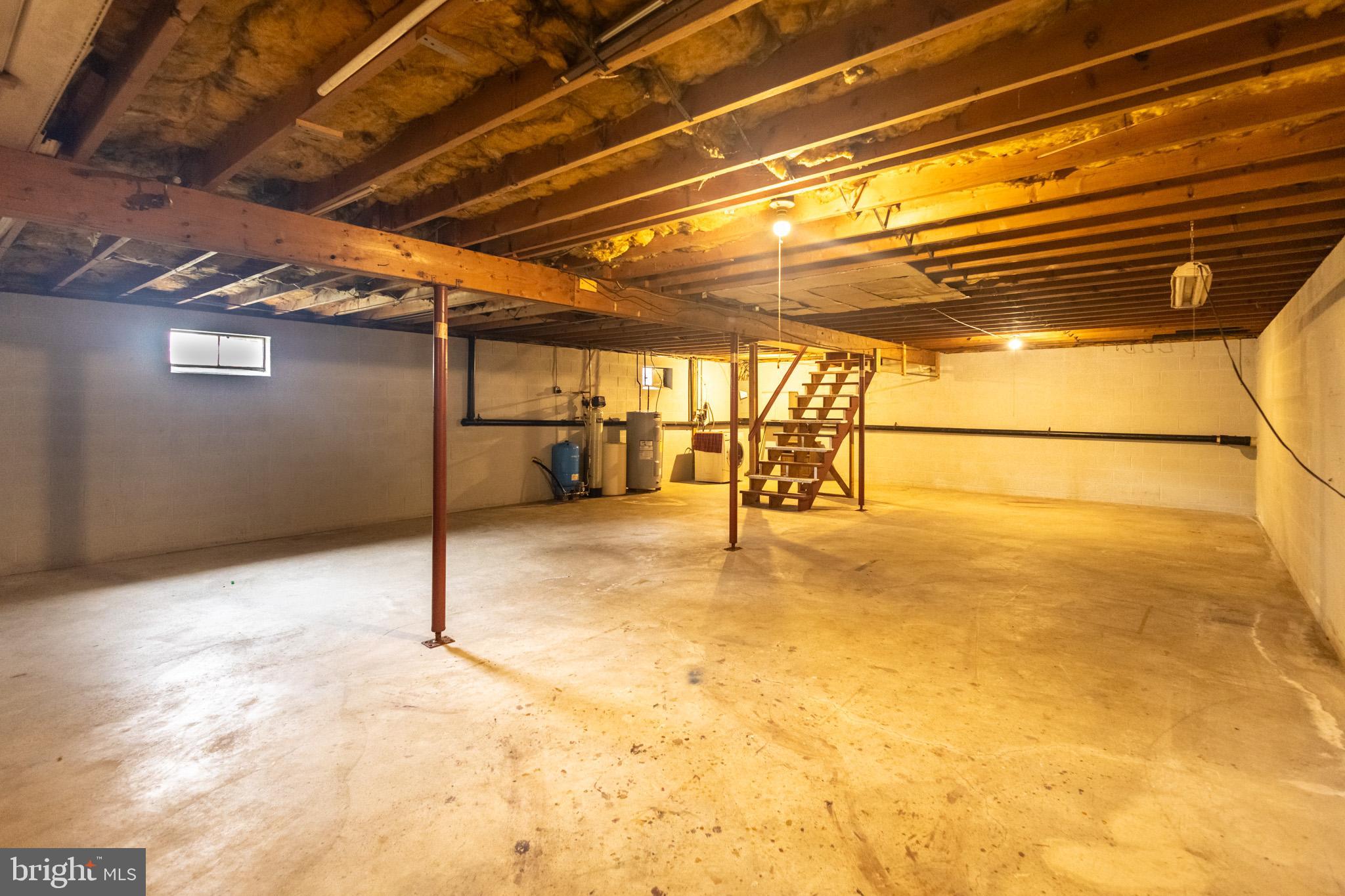 NORTHWEST DRIVE AREA - Residential