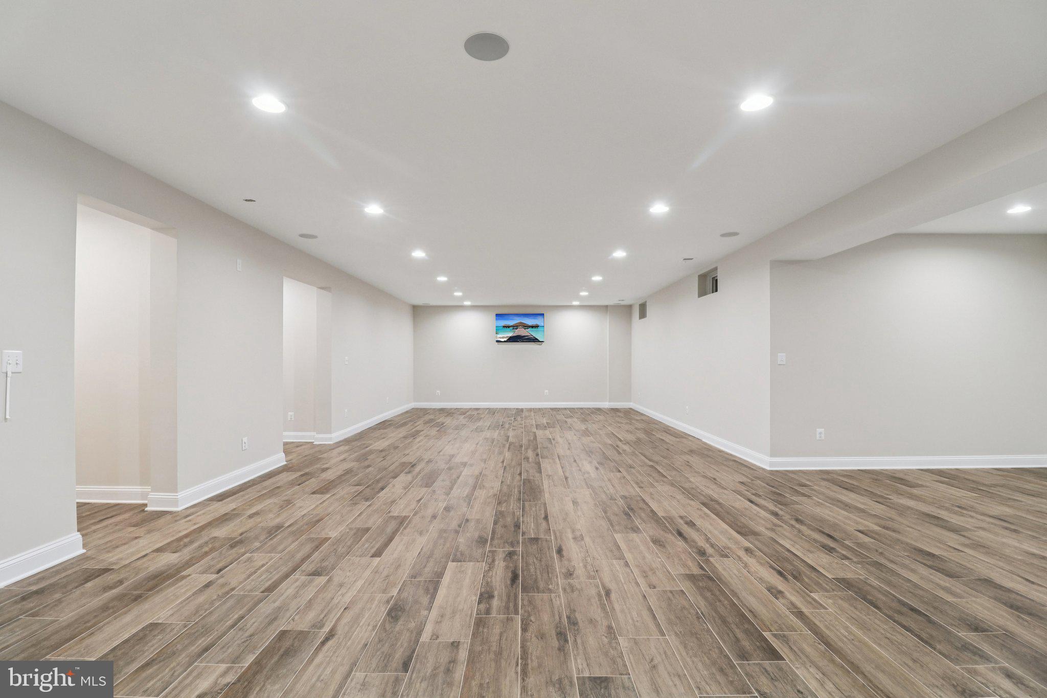 FOX CHAPEL ESTATES - Residential