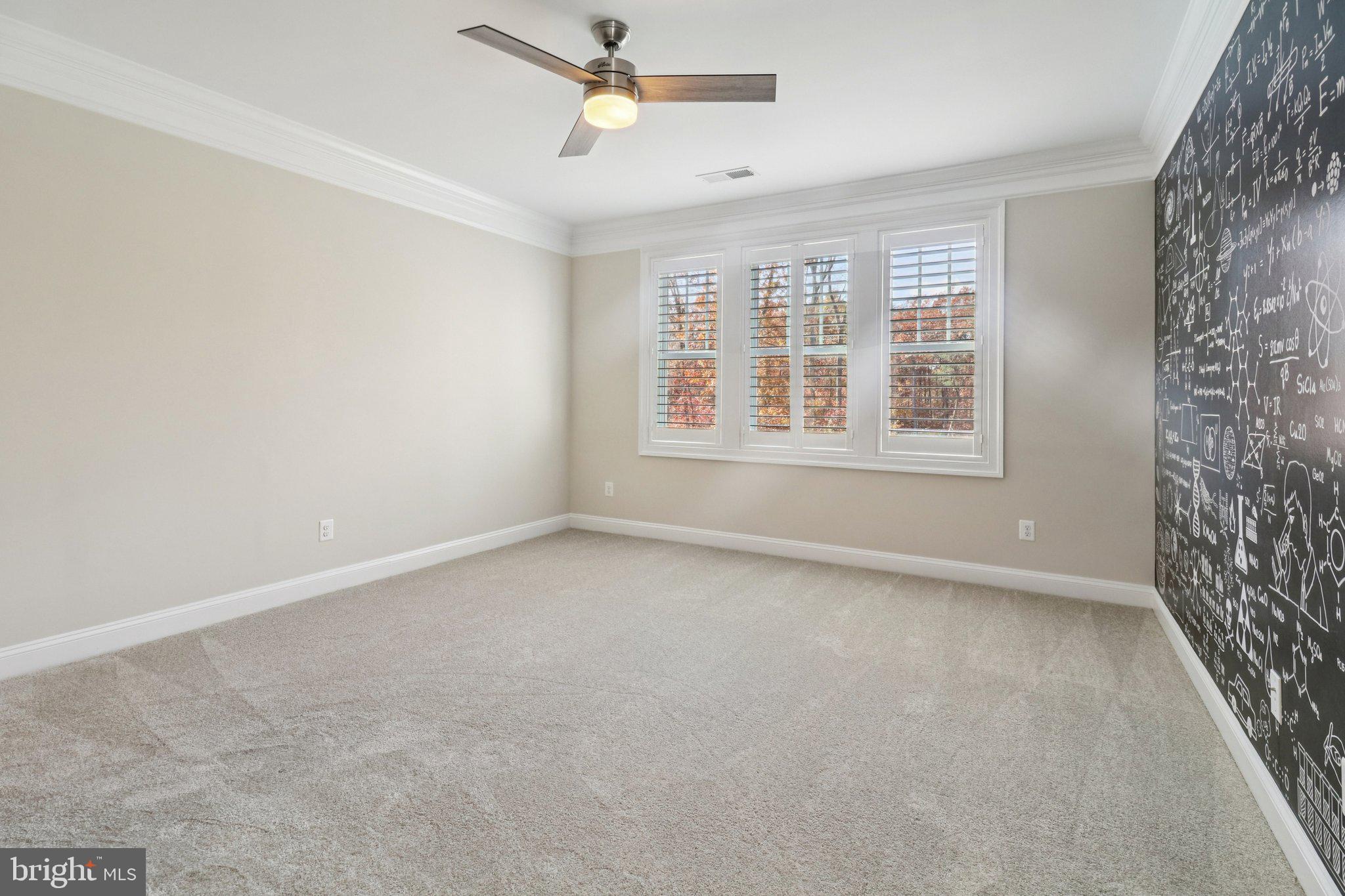 FOX CHAPEL ESTATES - Residential