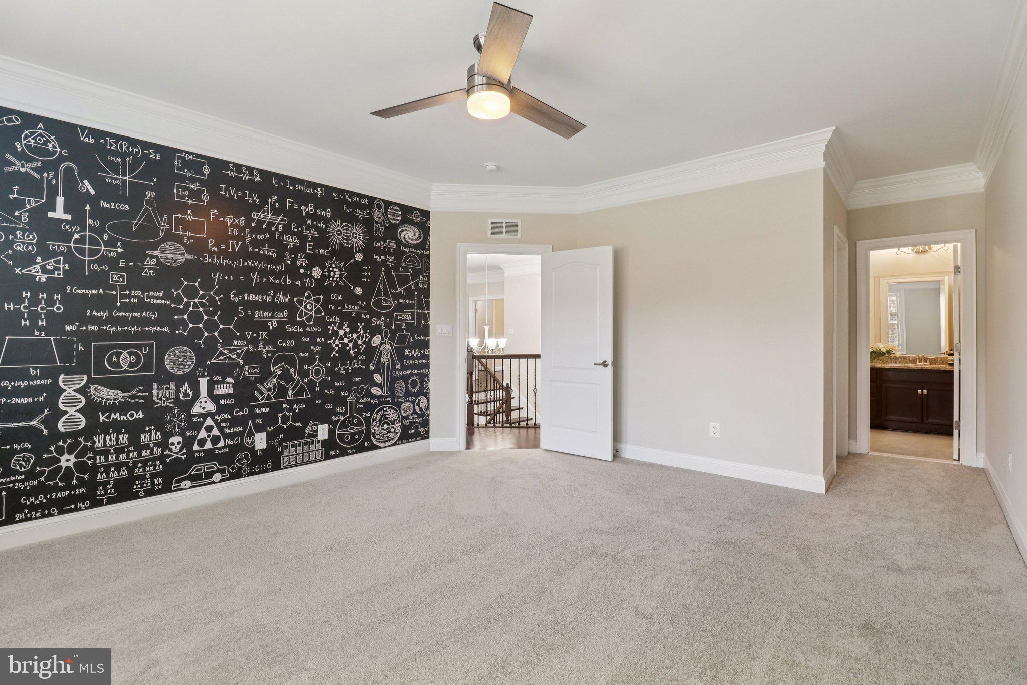 FOX CHAPEL ESTATES - Residential