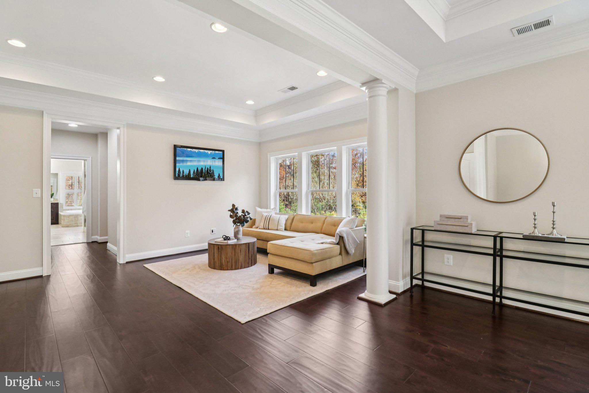 FOX CHAPEL ESTATES - Residential