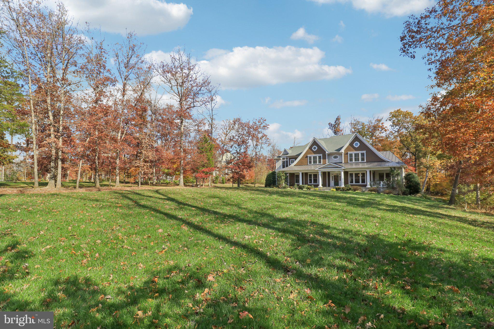 FOX CHAPEL ESTATES - Residential