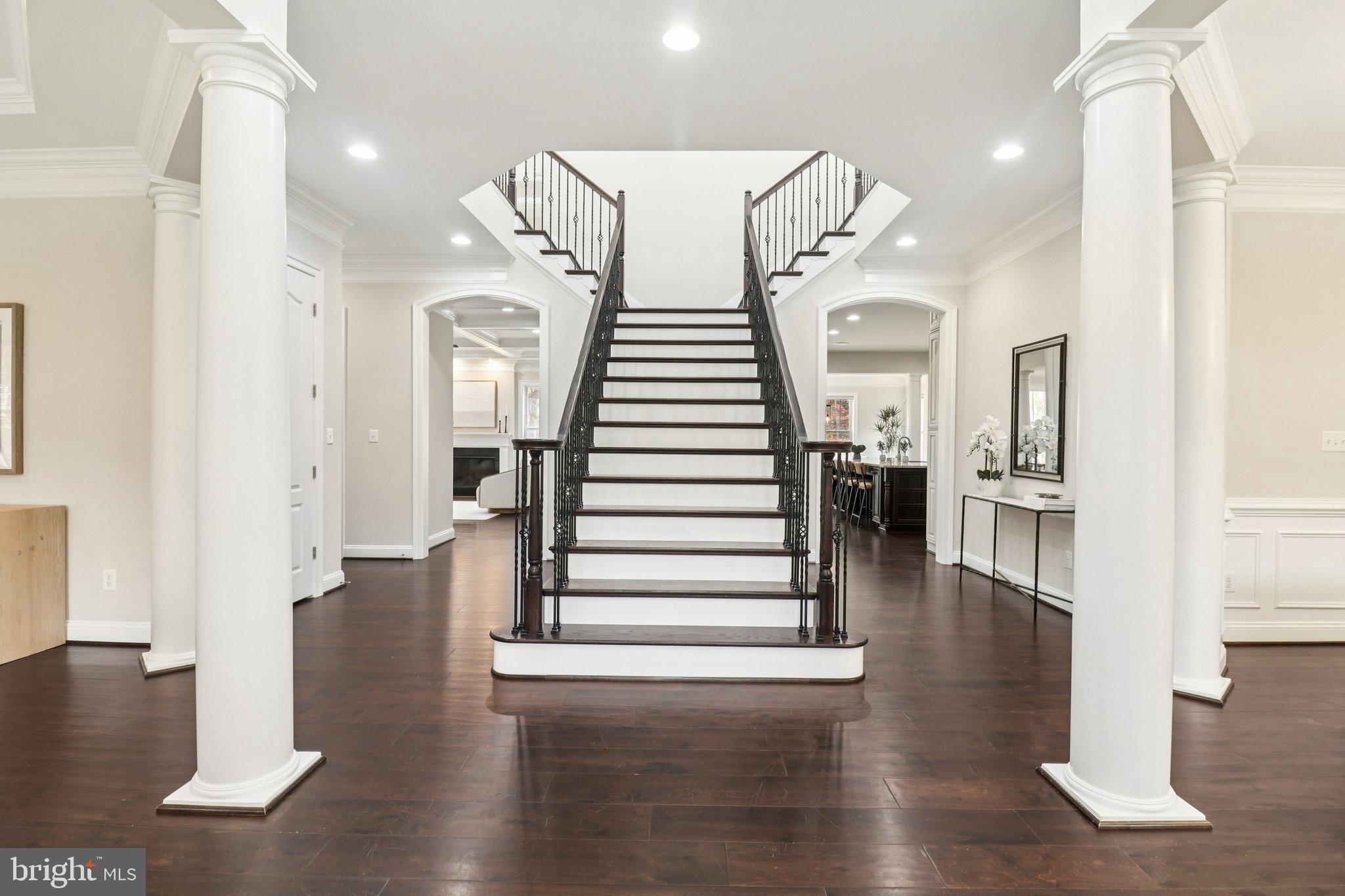 FOX CHAPEL ESTATES - Residential