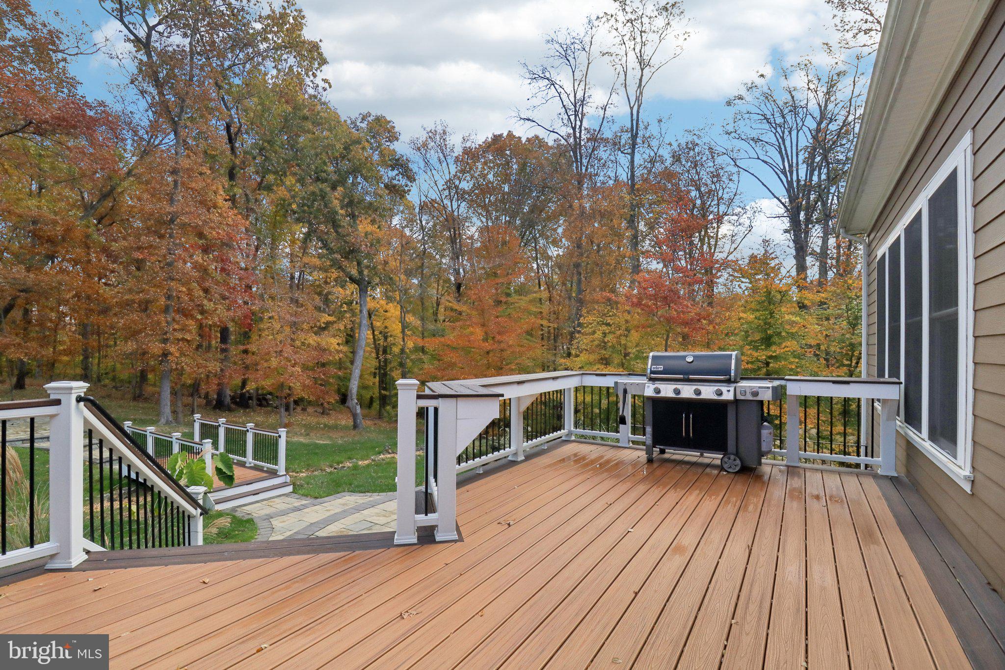 FOX CHAPEL ESTATES - Residential