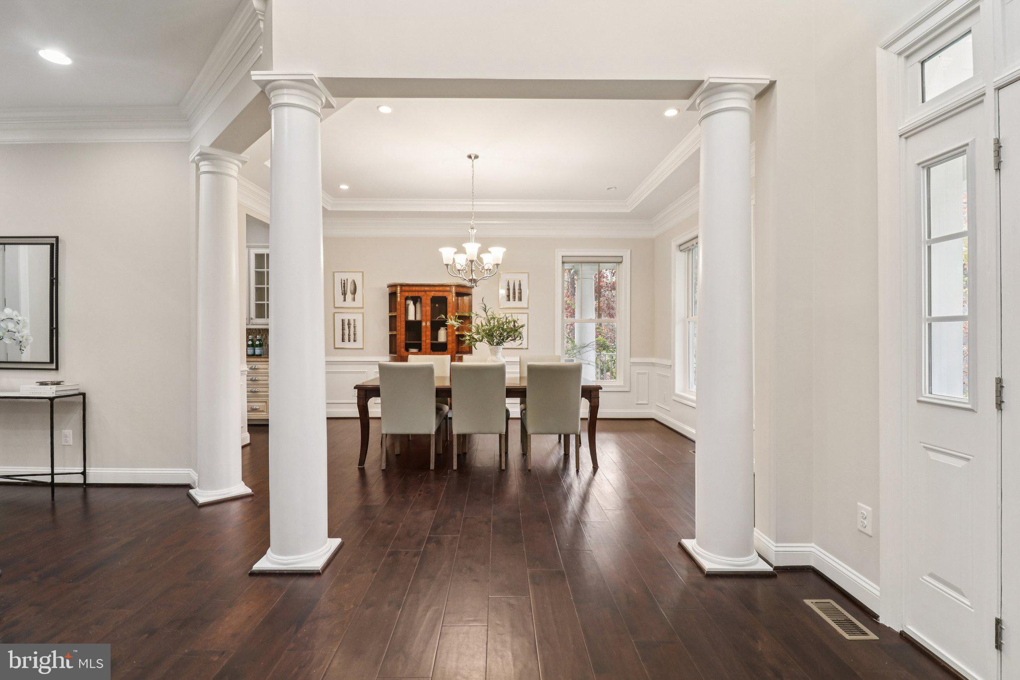 FOX CHAPEL ESTATES - Residential