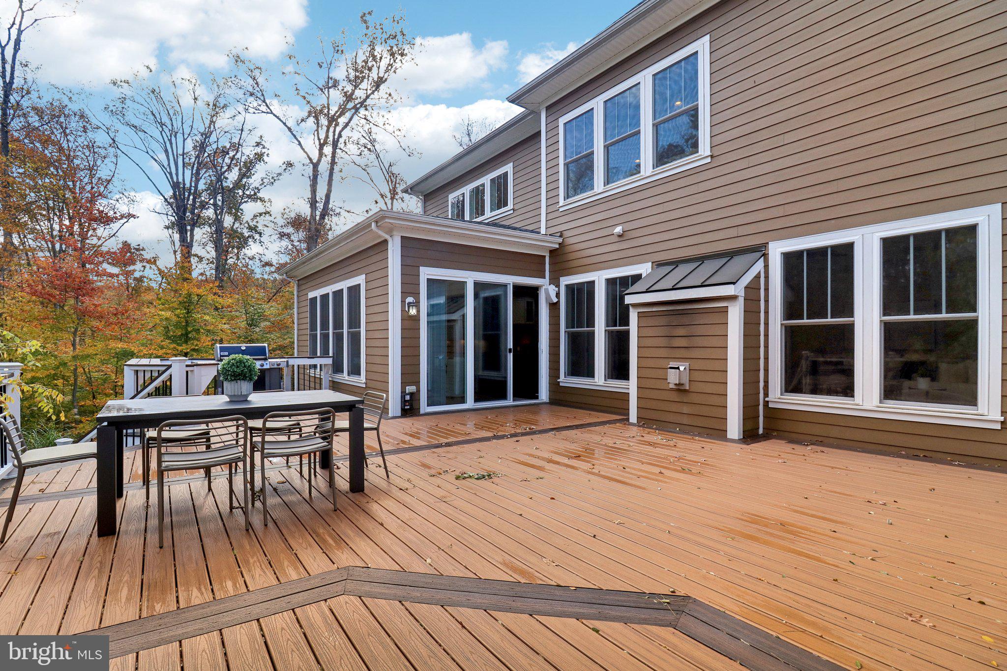 FOX CHAPEL ESTATES - Residential