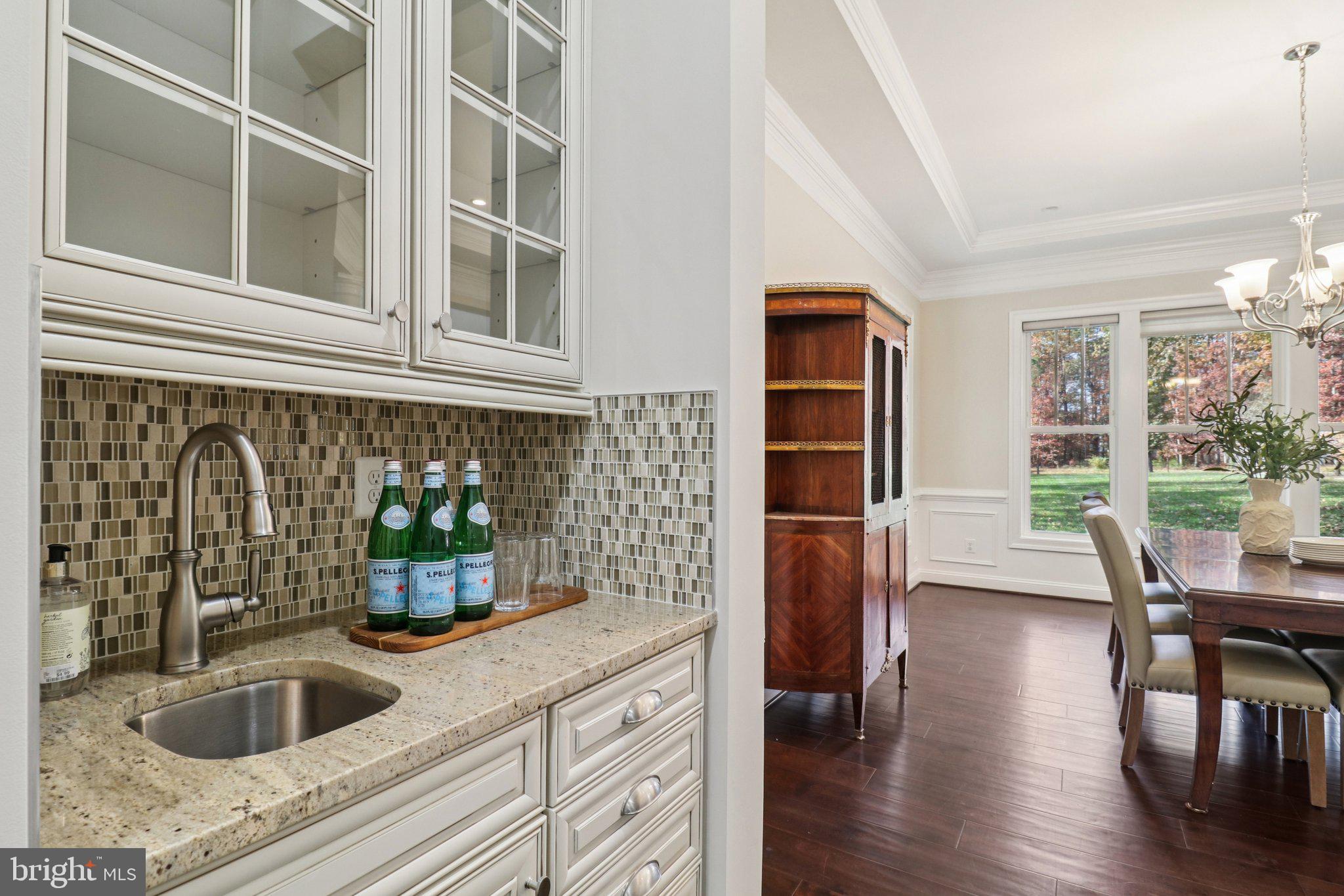 FOX CHAPEL ESTATES - Residential