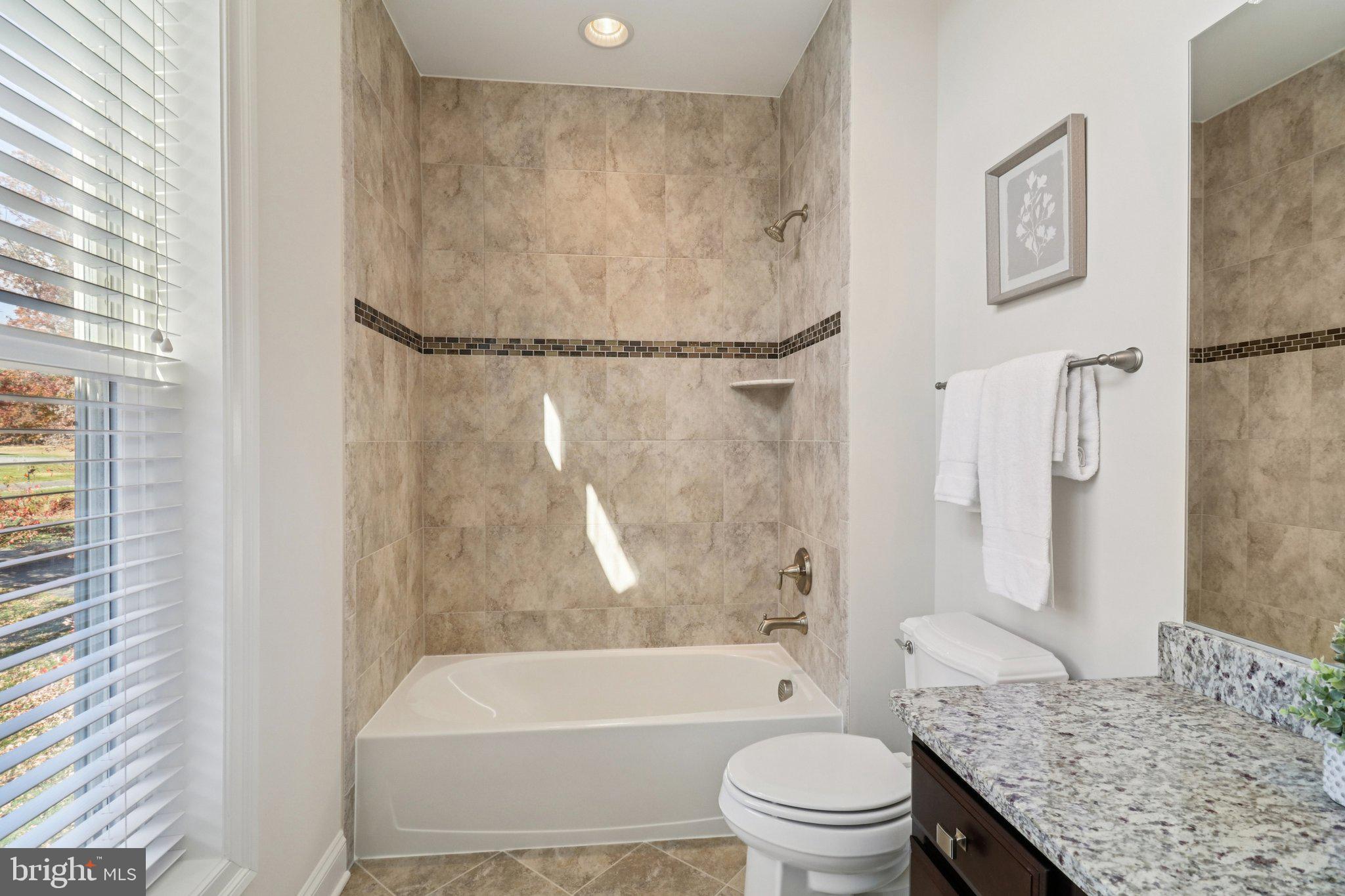 FOX CHAPEL ESTATES - Residential