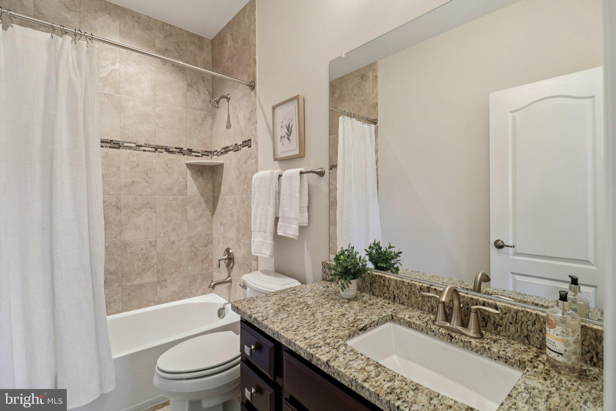 FOX CHAPEL ESTATES - Residential