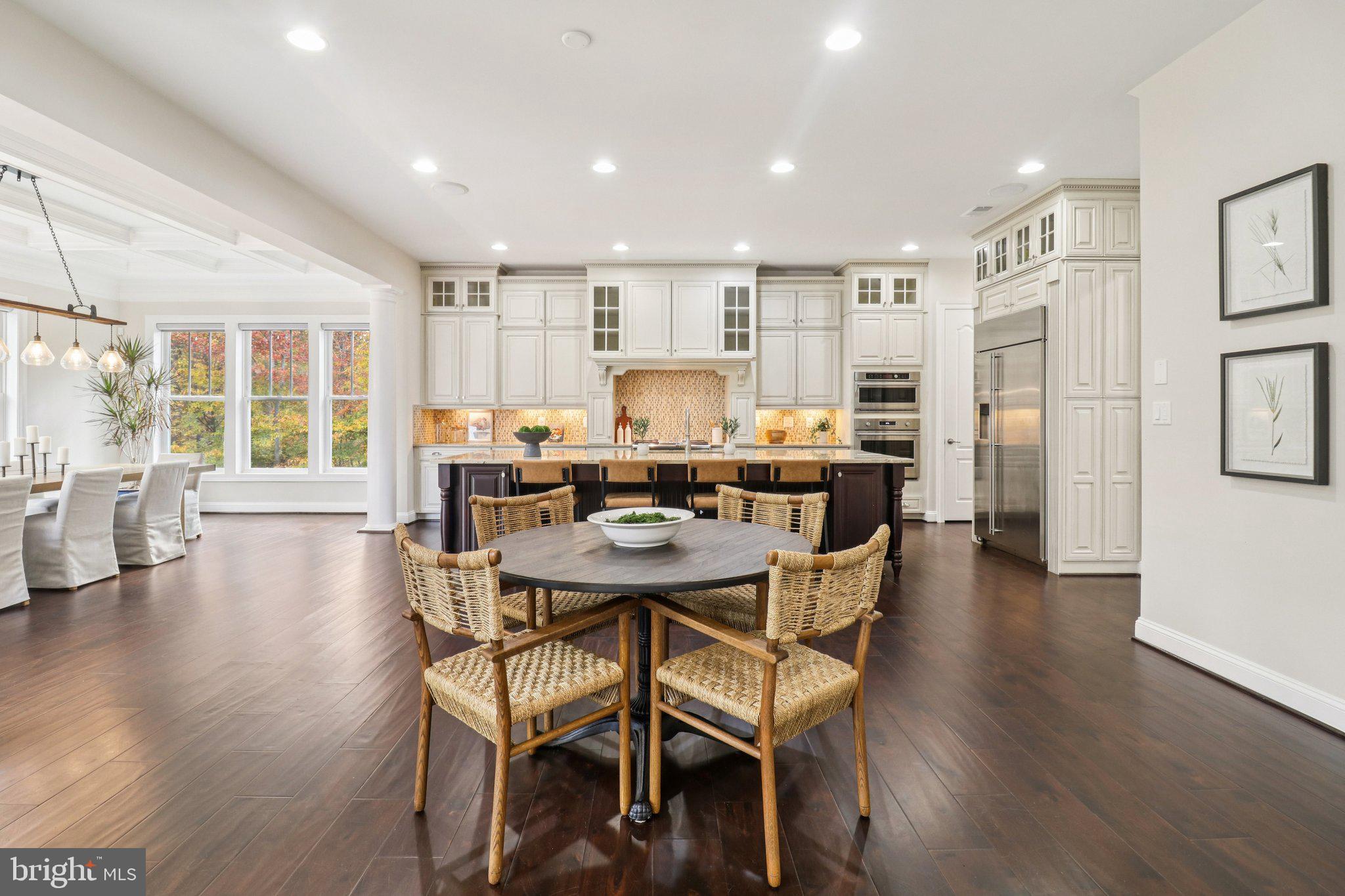 FOX CHAPEL ESTATES - Residential