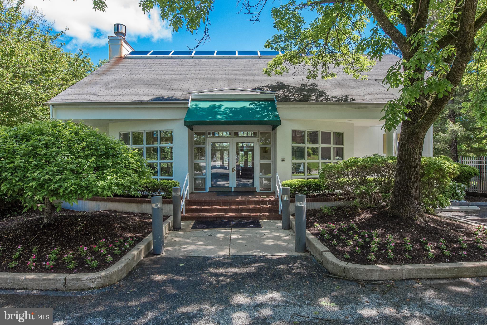 OAK HILL - Residential Lease