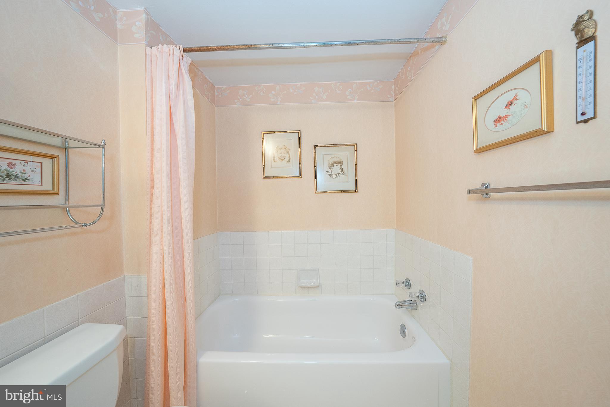 OAK HILL - Residential Lease