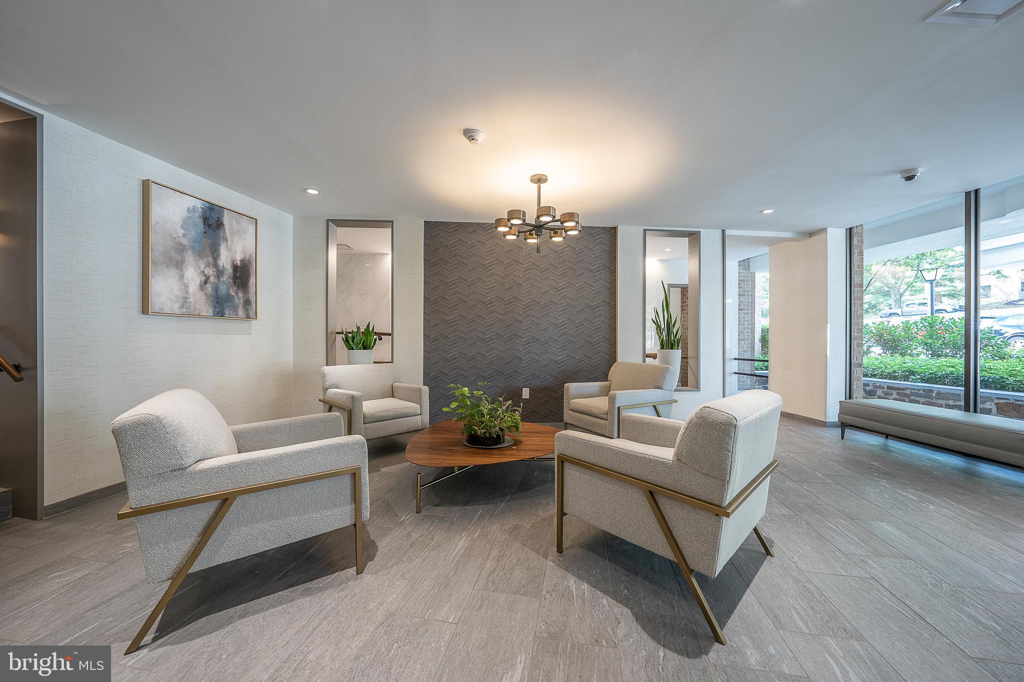 OAK HILL - Residential Lease