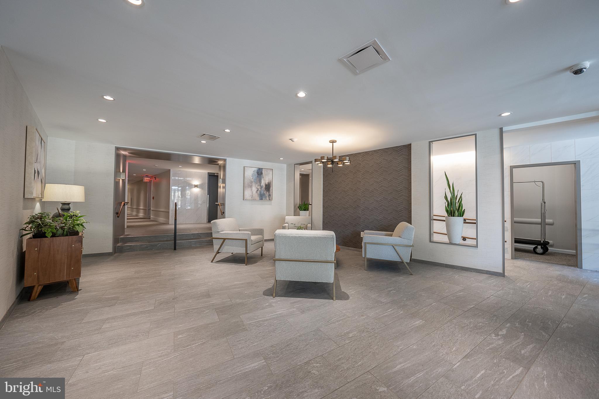 OAK HILL - Residential Lease