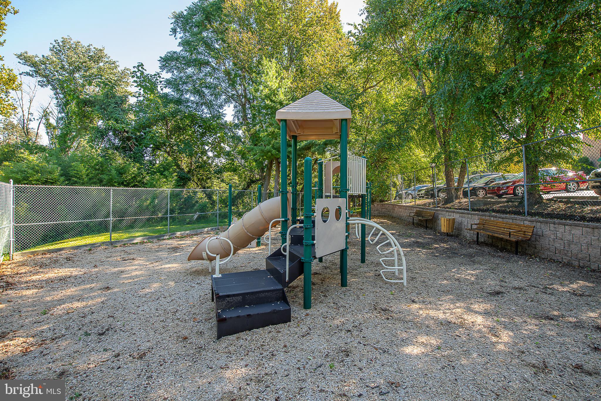 OAK HILL - Residential Lease