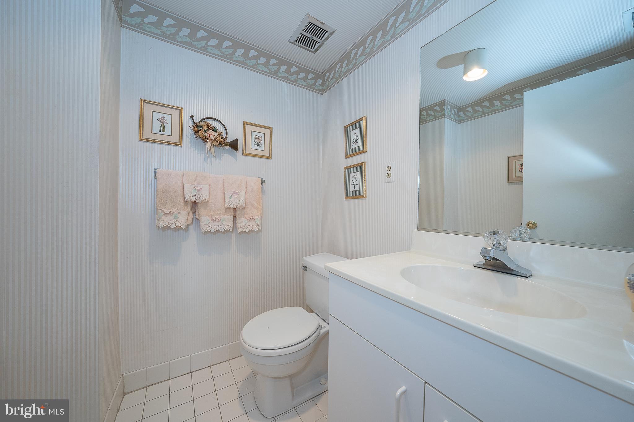 OAK HILL - Residential Lease