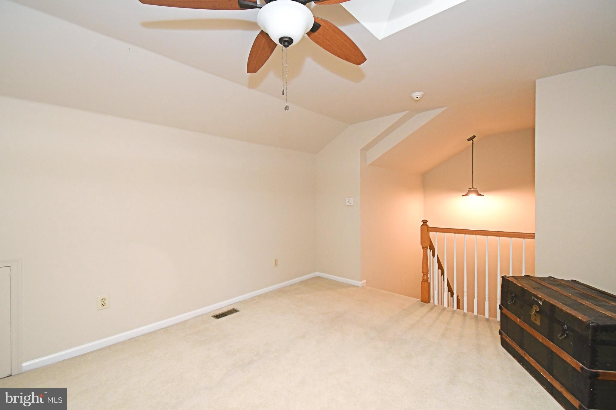 ASPEN WOODS - Residential