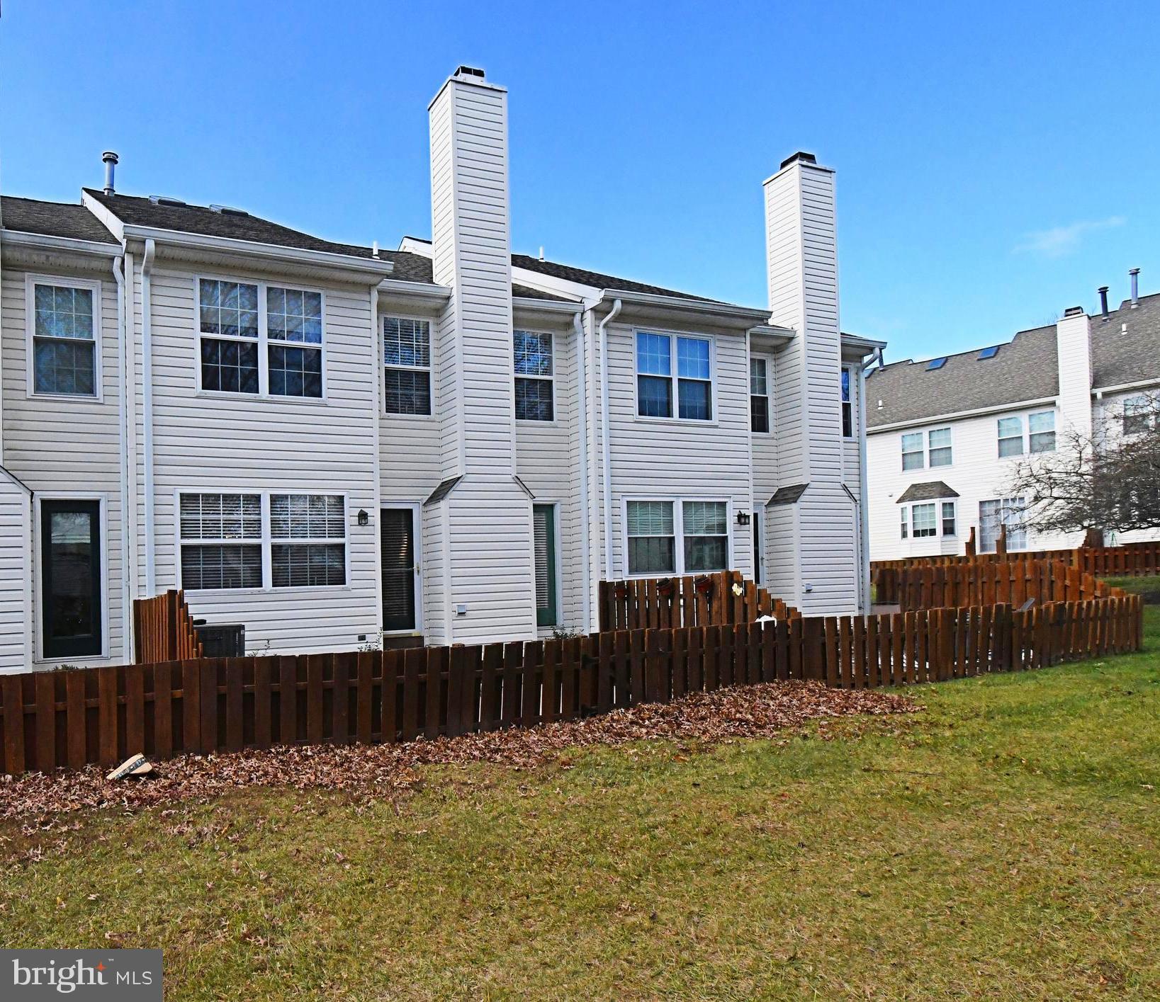 ASPEN WOODS - Residential