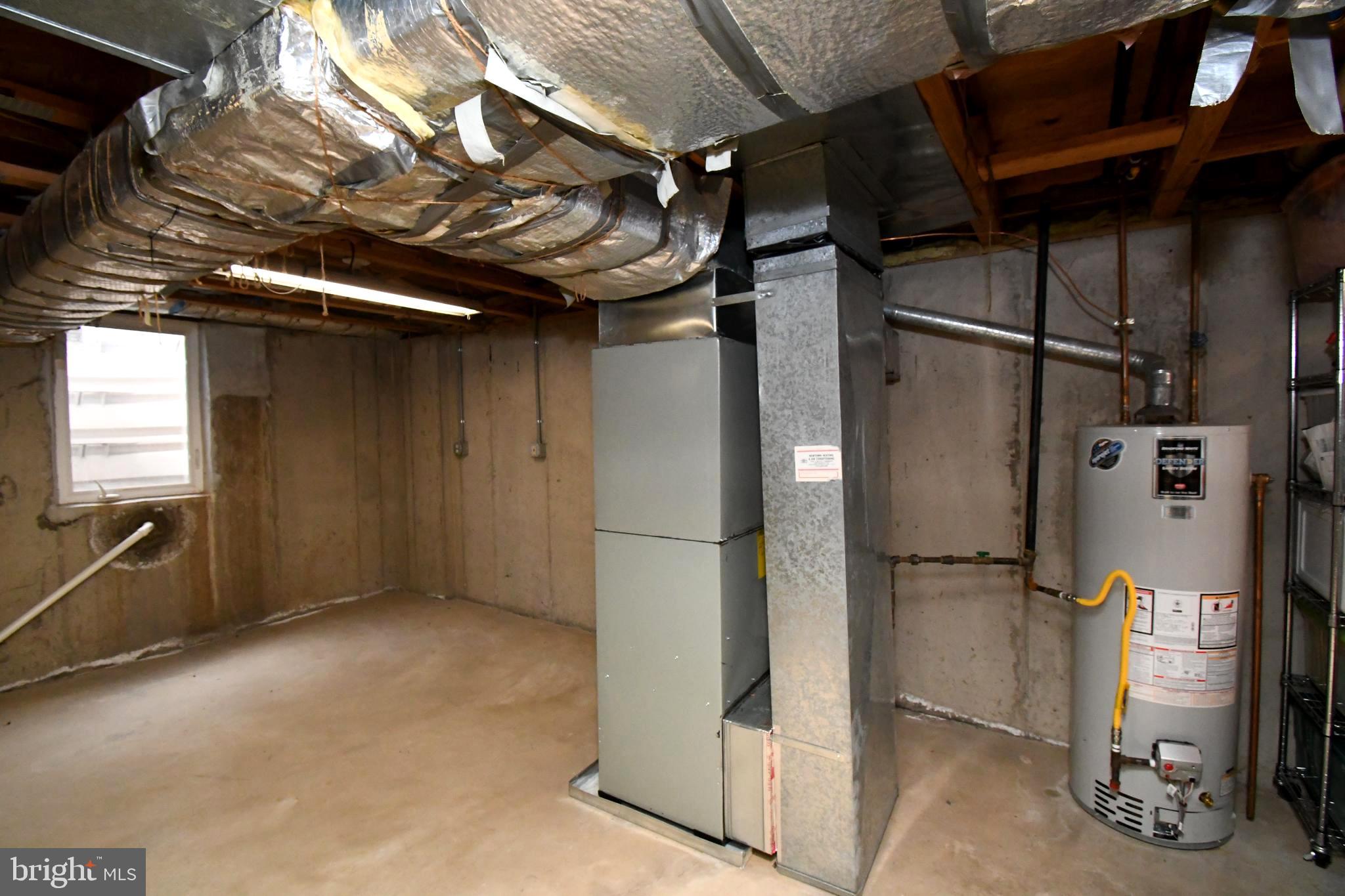 ASPEN WOODS - Residential