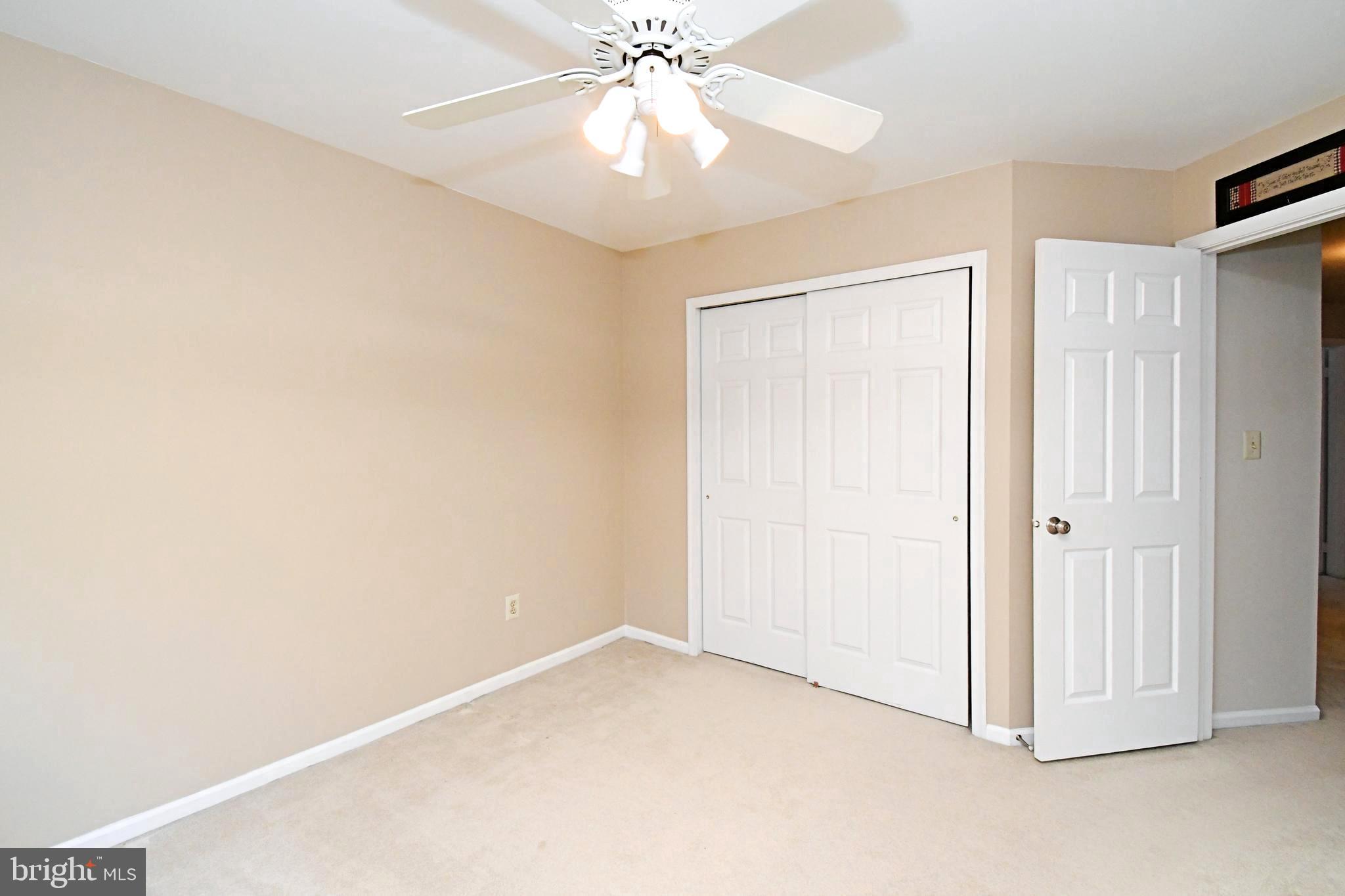 ASPEN WOODS - Residential