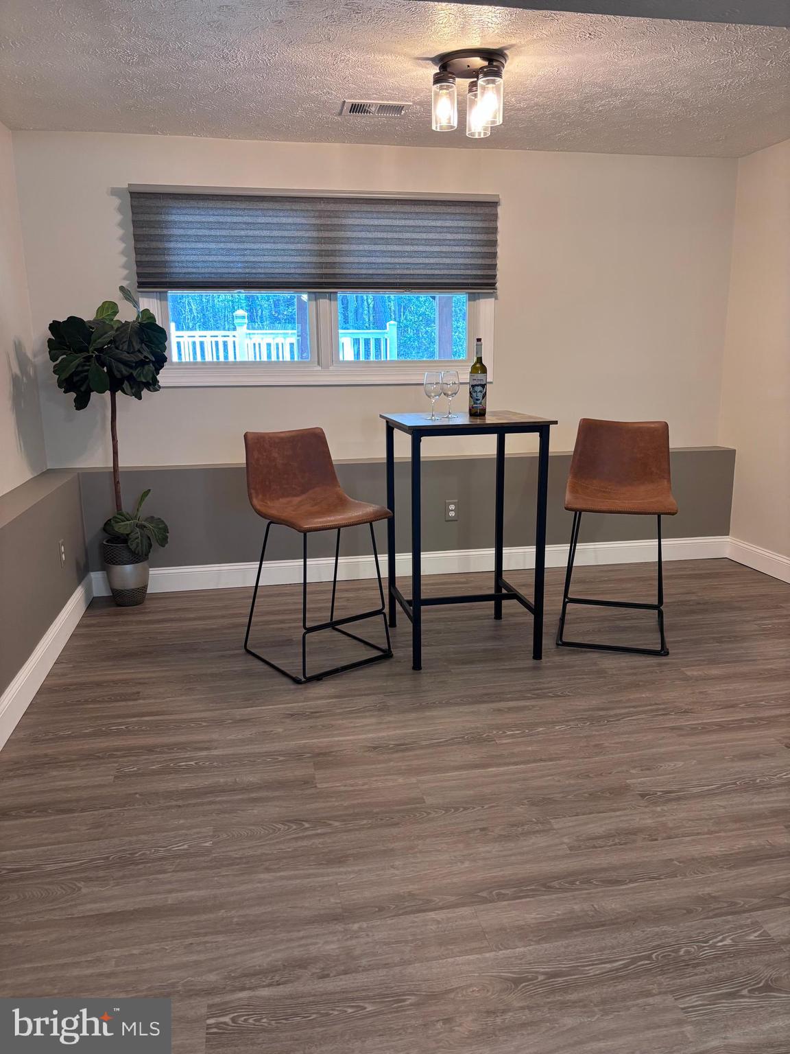 DERBY FARMS - Residential