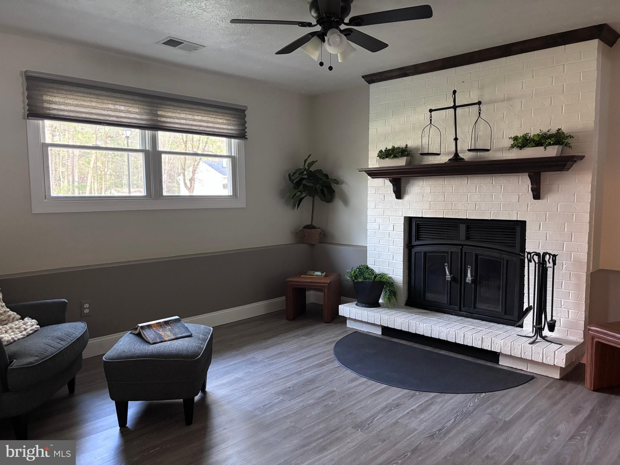 DERBY FARMS - Residential