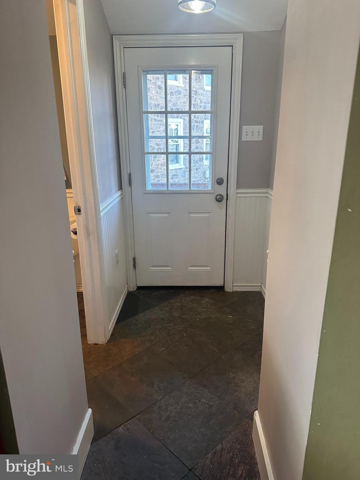 AMBLER HOUSE - Residential Lease