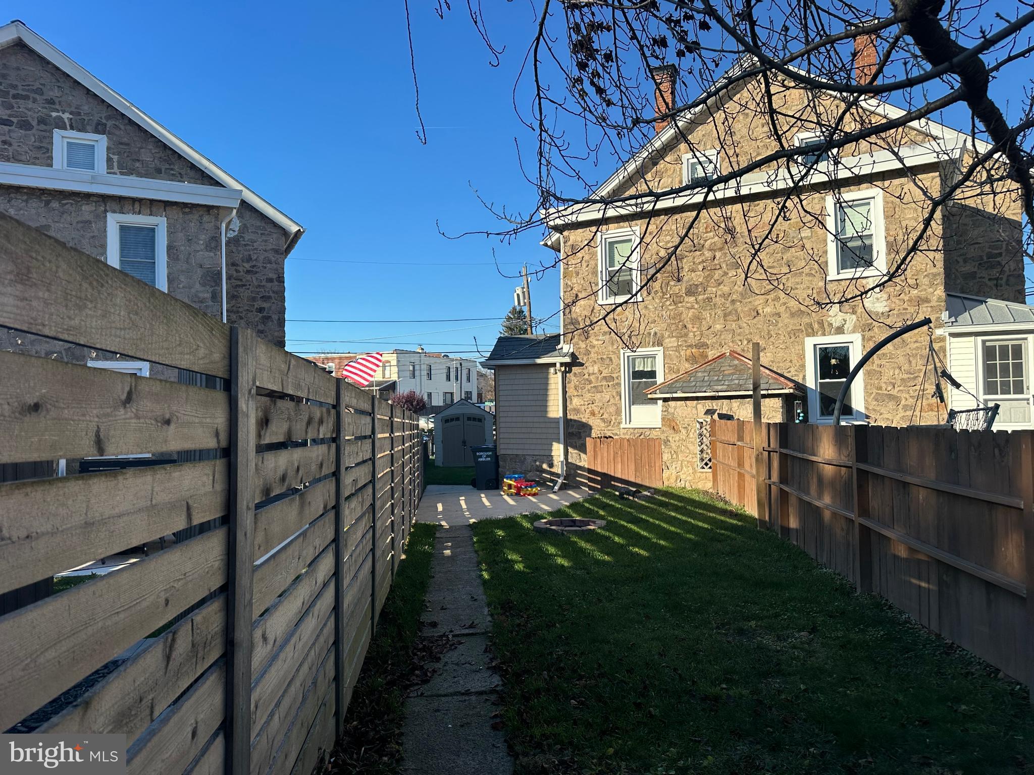 AMBLER HOUSE - Residential Lease