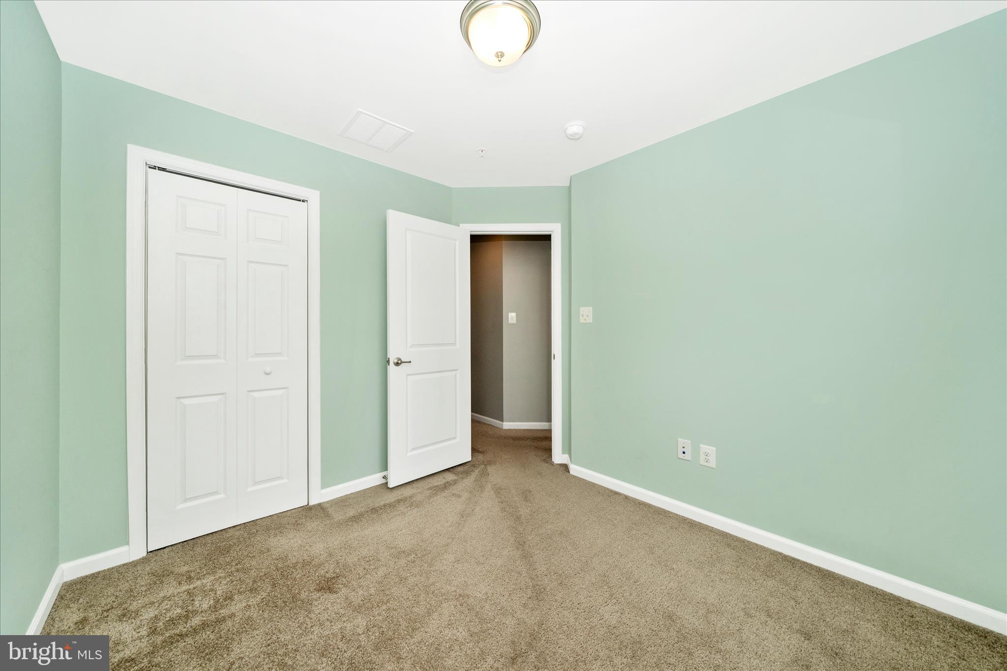 LINTON AT BALLENGER - Residential