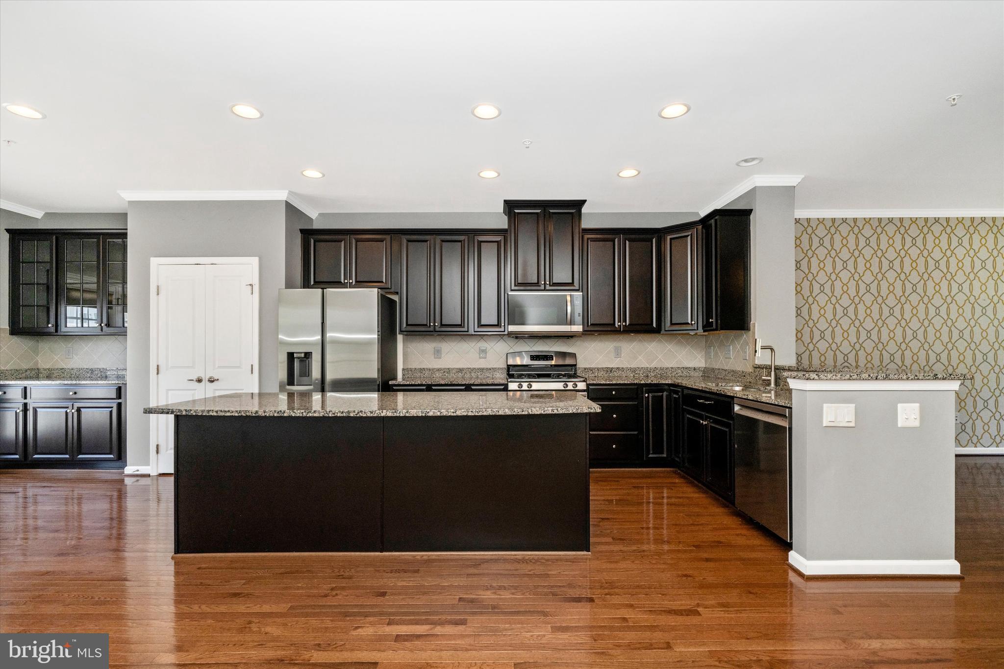 LINTON AT BALLENGER - Residential