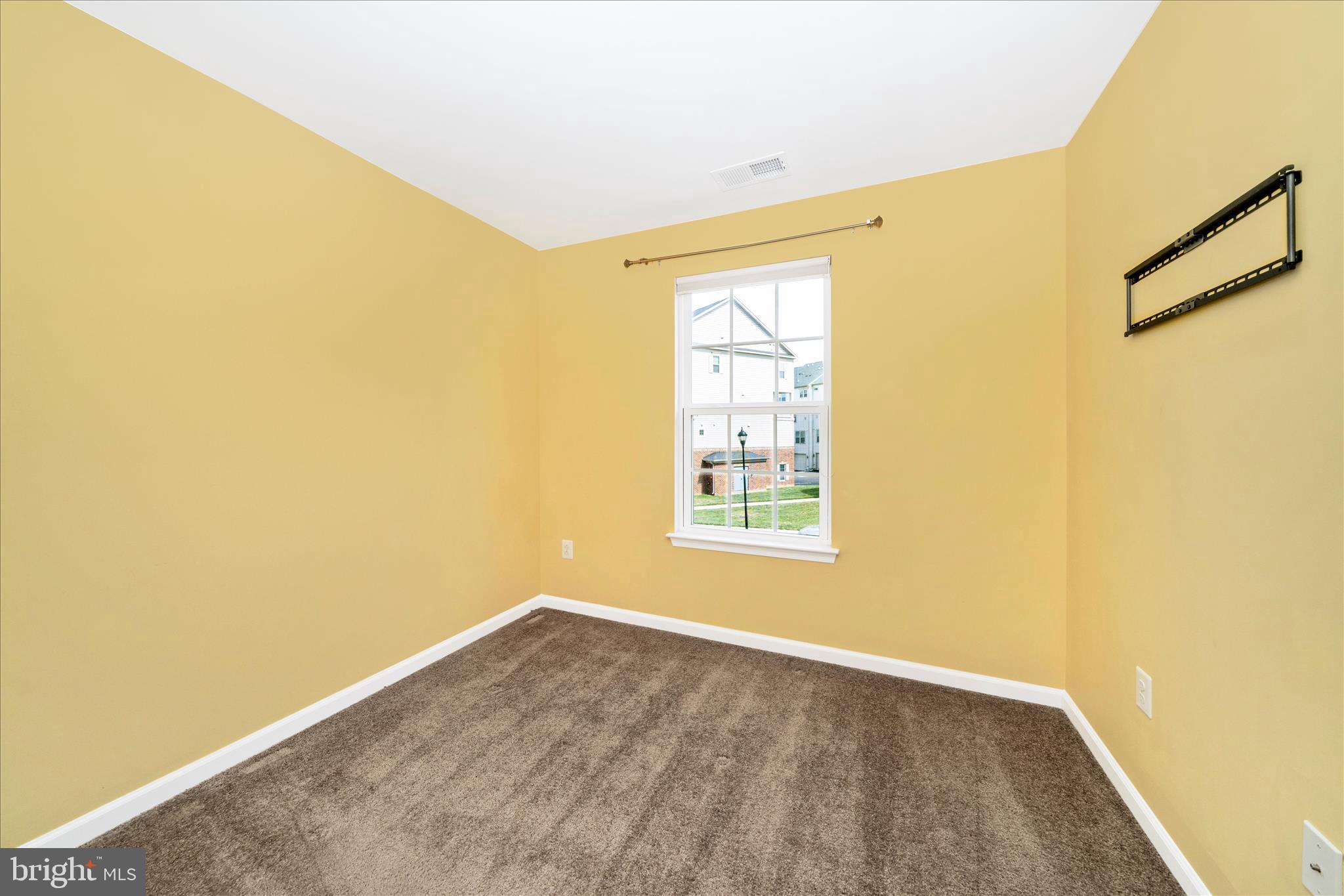 LINTON AT BALLENGER - Residential