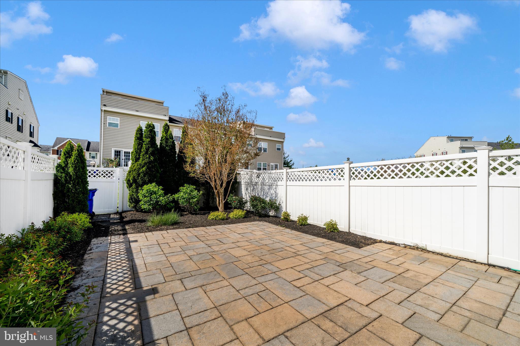 LINTON AT BALLENGER - Residential