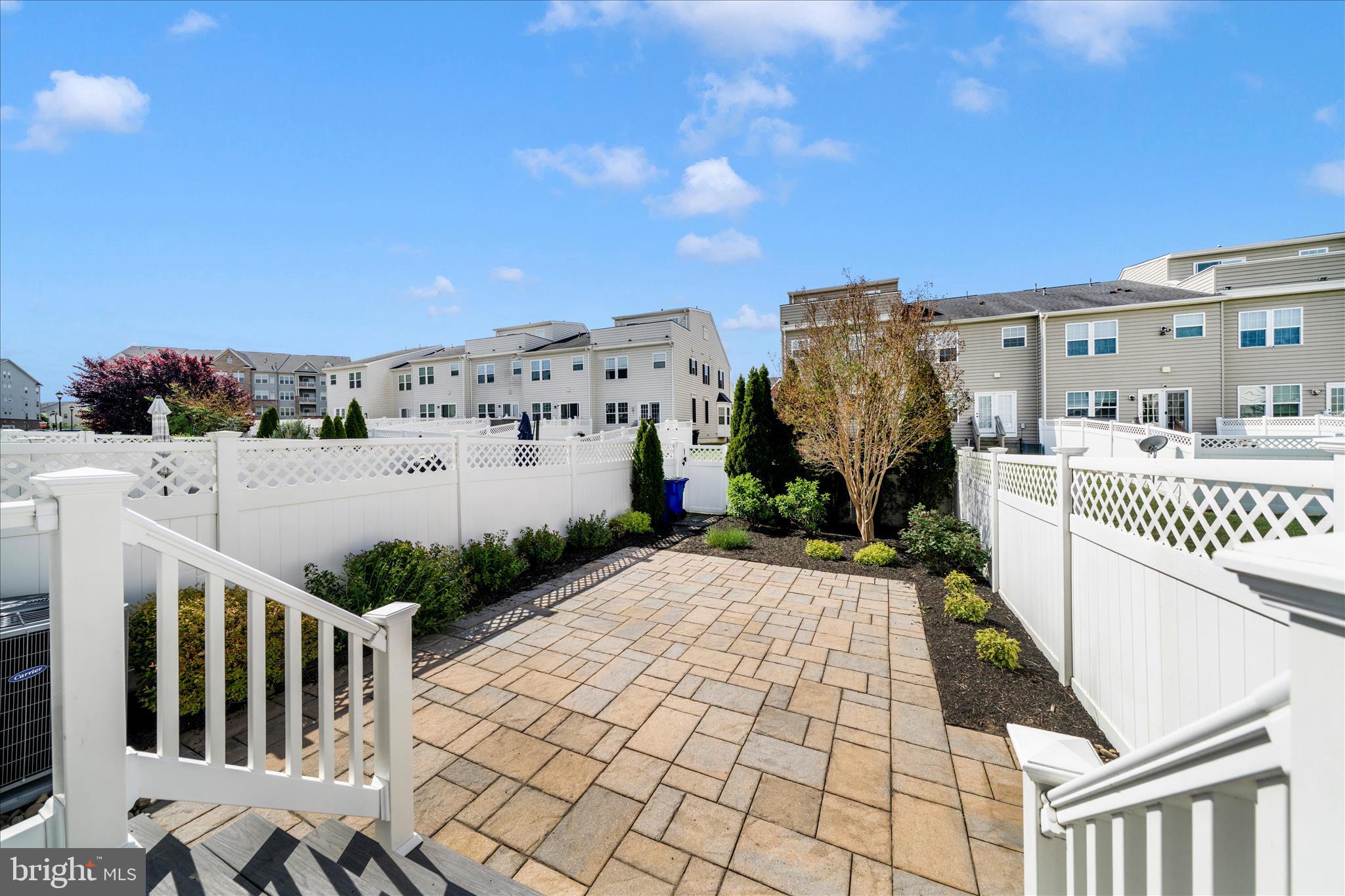 LINTON AT BALLENGER - Residential