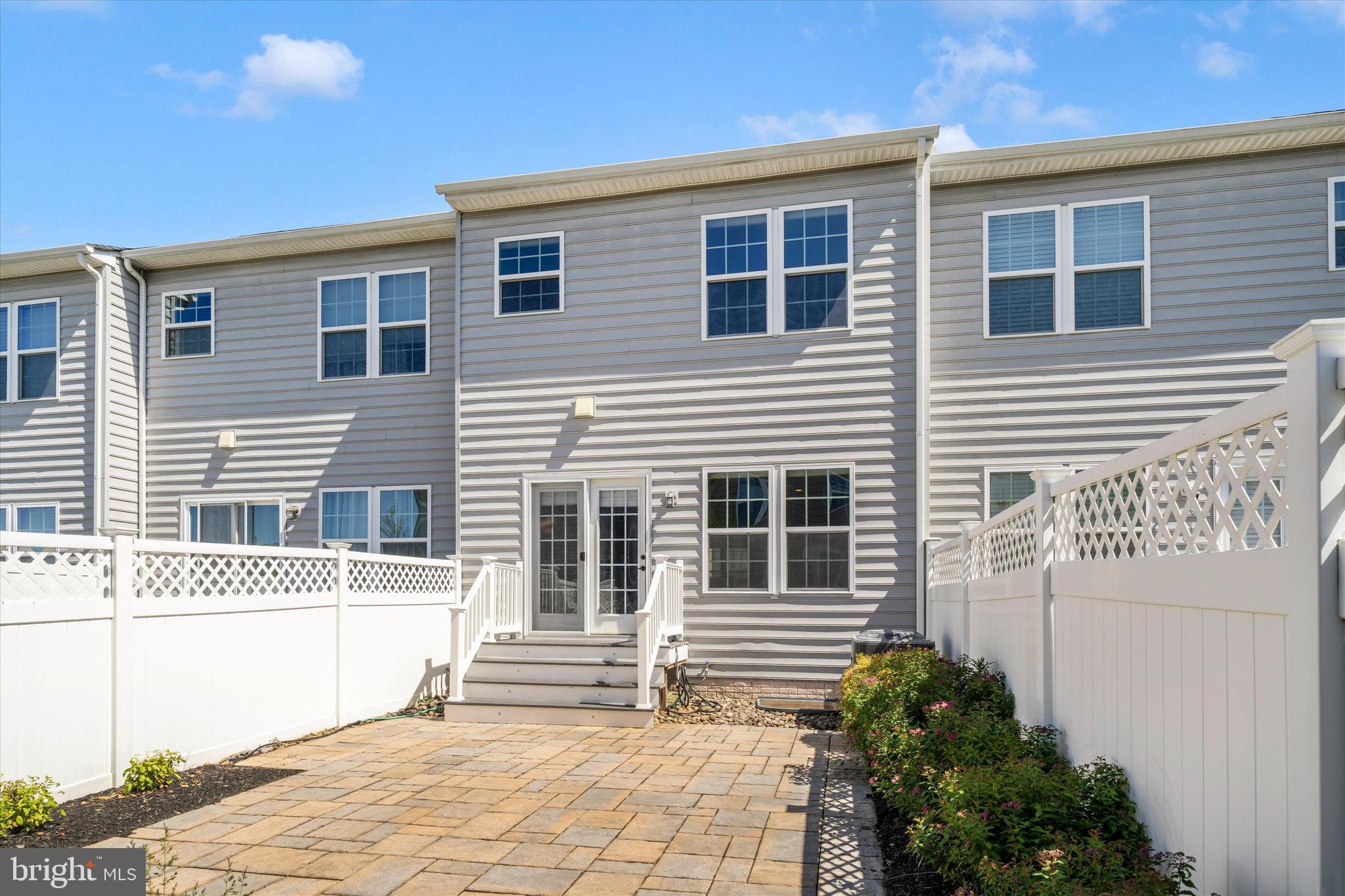 LINTON AT BALLENGER - Residential