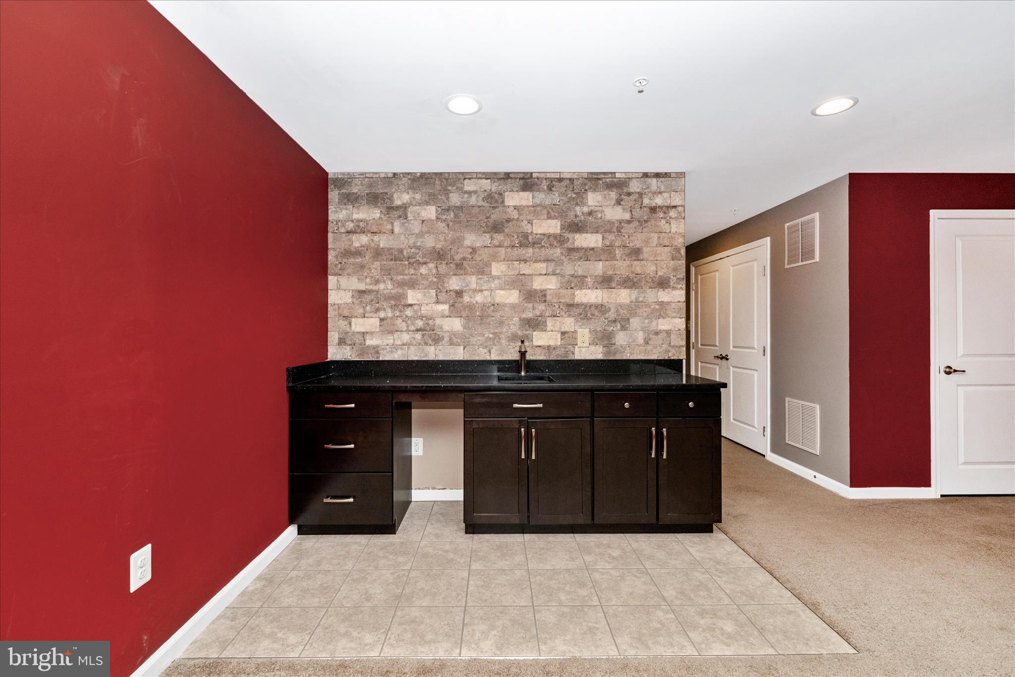 LINTON AT BALLENGER - Residential